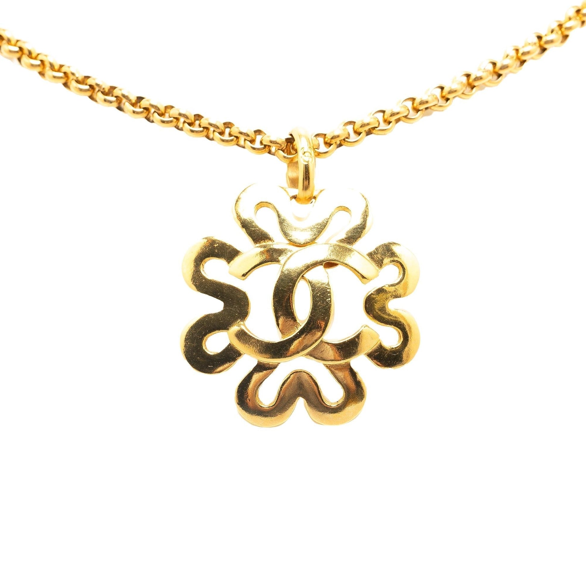 Chanel Cc Pendant Necklace (Shg-Yfsjzt)