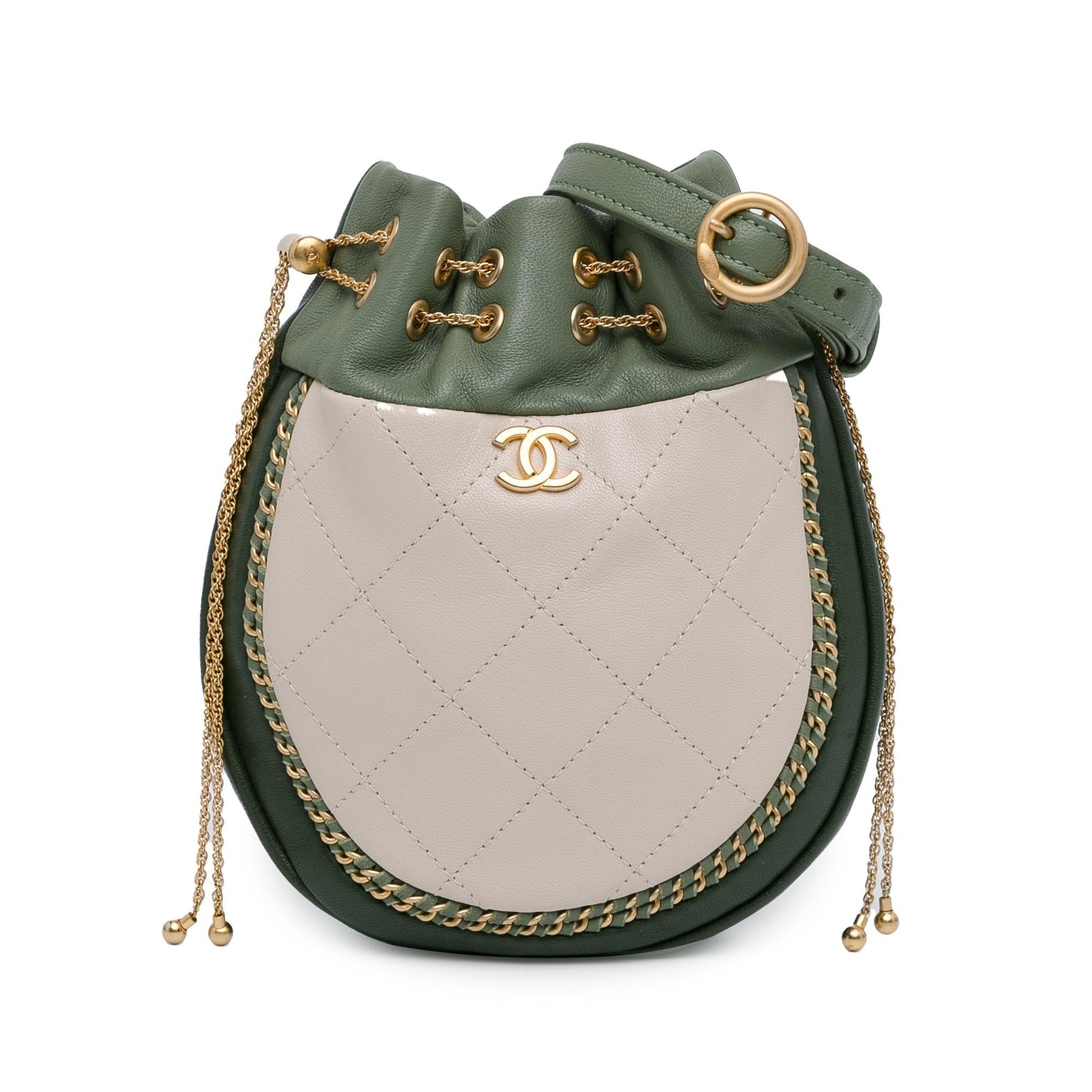 Chanel CC Quilted Drawstring Bucket SHG-Tm9OxZ Jewelry