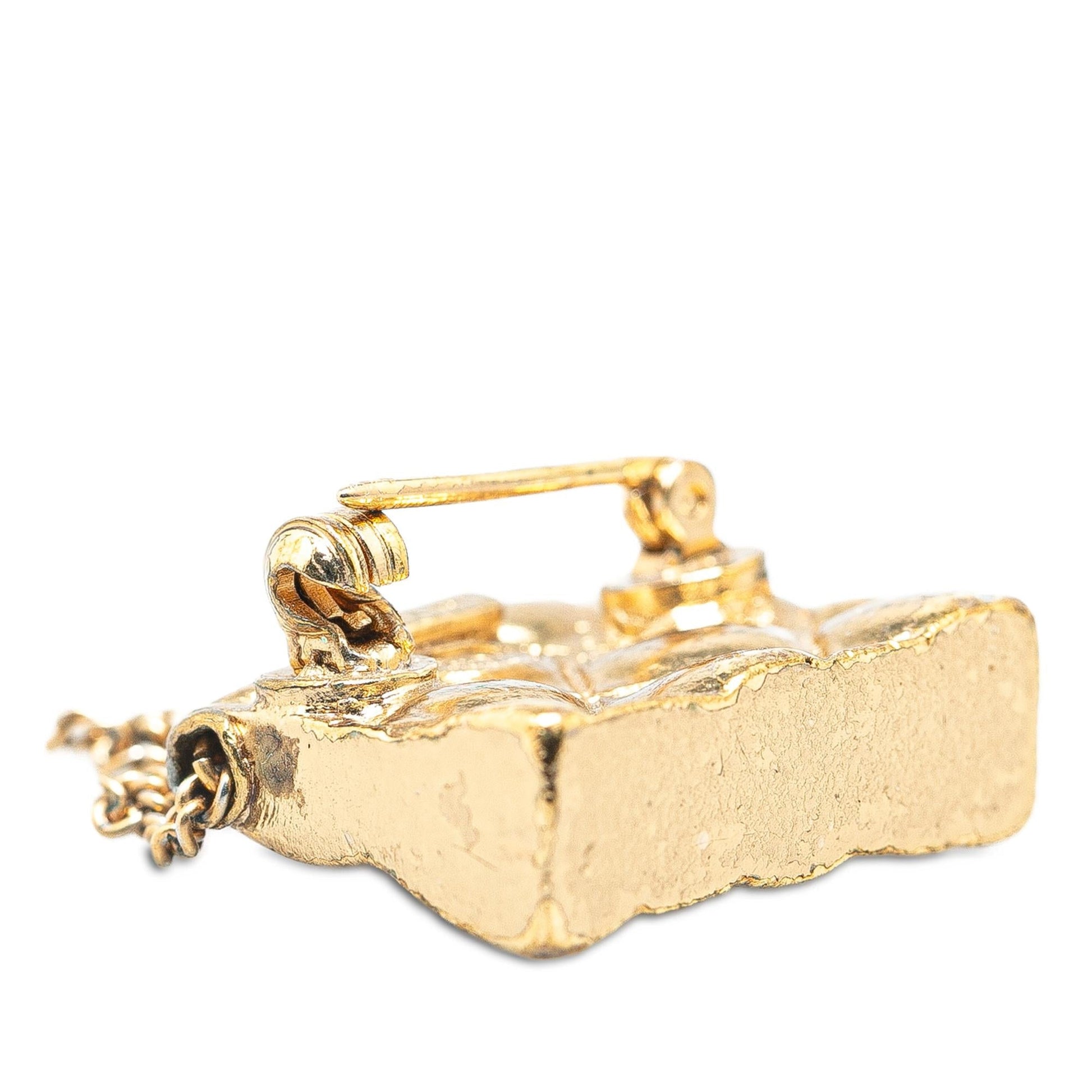 Chanel CC Quilted Flap Brooch SHG-IiuY9h Shoulder Bag
