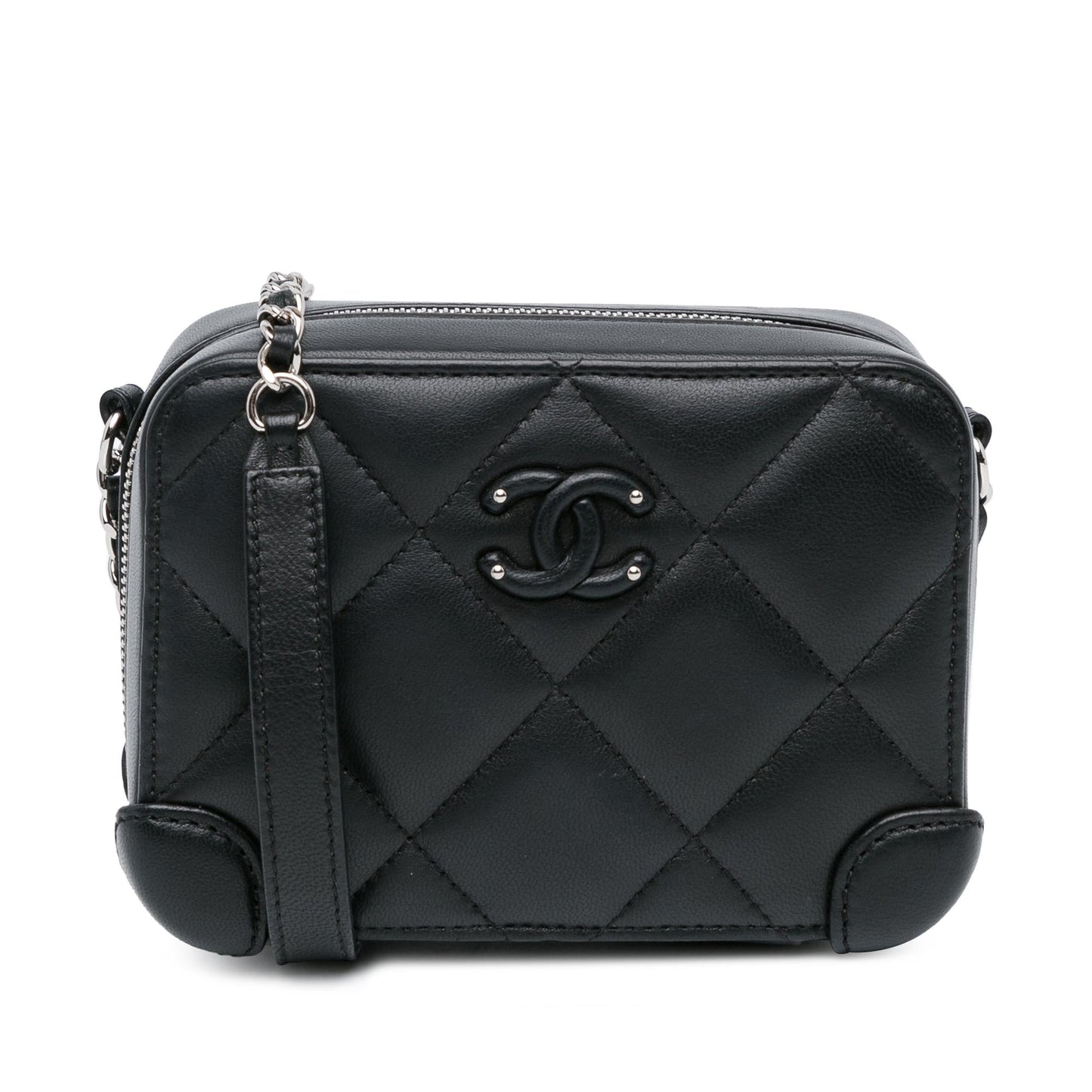 Chanel CC Quilted Lambskin Camera SHG-93PTRz Handbag