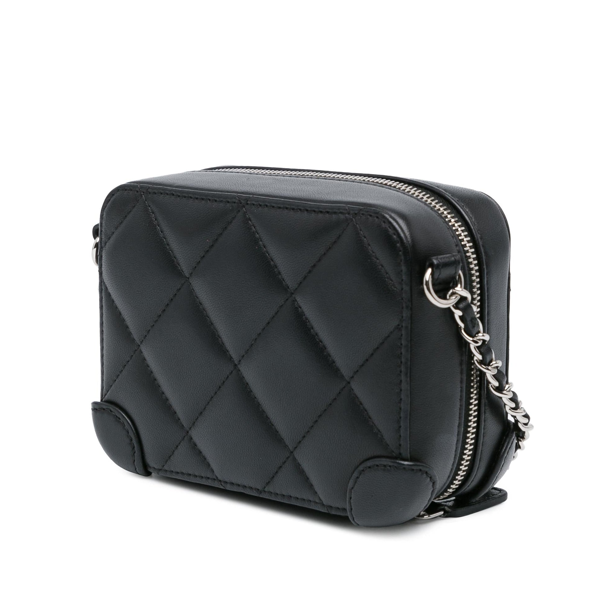 Chanel CC Quilted Lambskin Camera SHG-93PTRz Handbag
