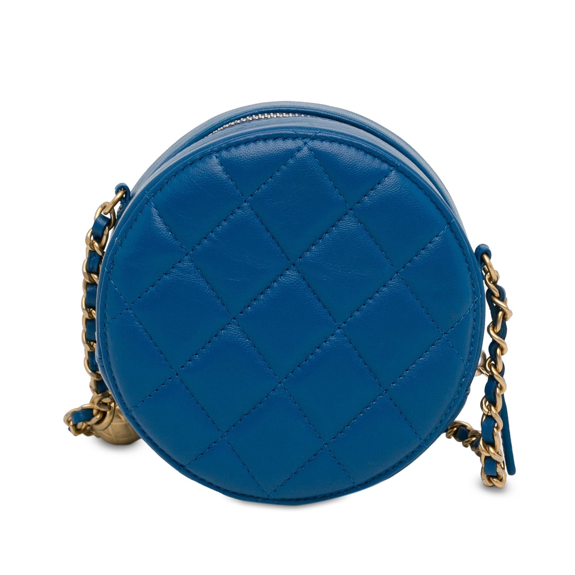 Chanel CC Quilted Lambskin Pearl Crush Round Clutch Bag Shg Yjxo07