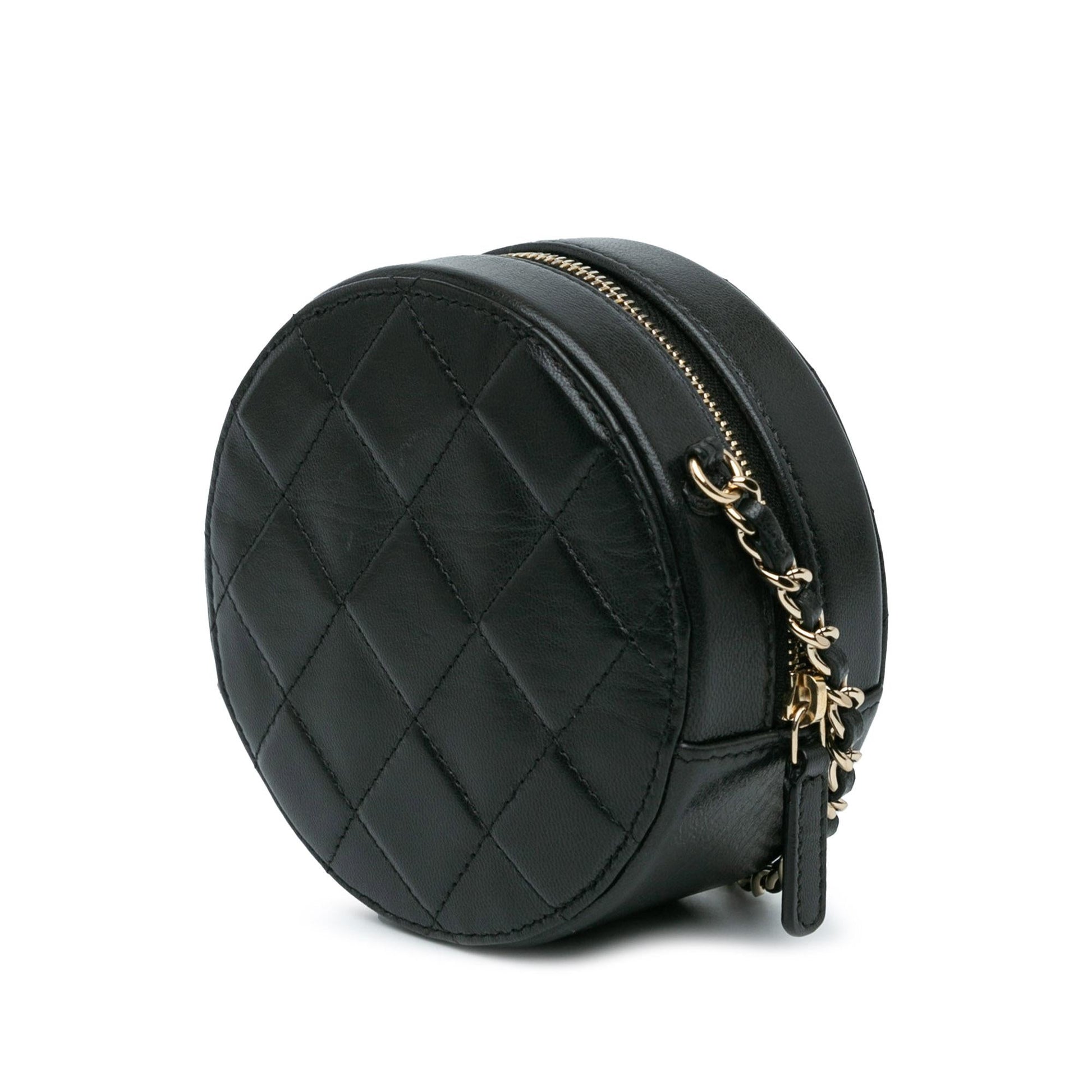 Chanel CC Quilted Lambskin Round SHG-vxtHcs Clutch Bag
