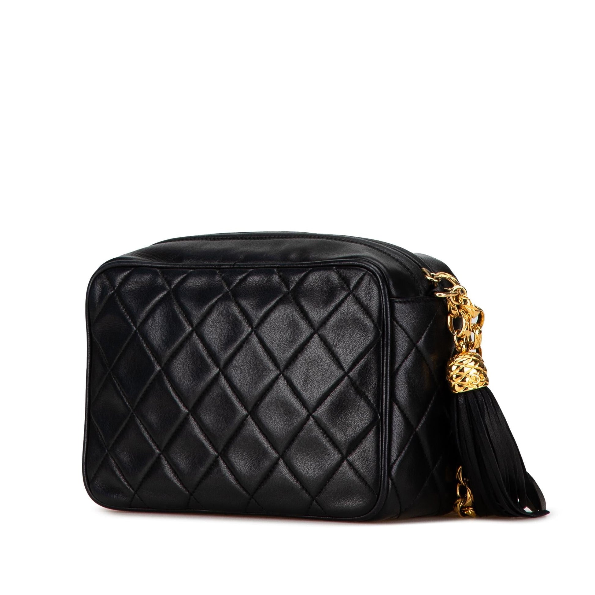 Chanel CC Quilted Lambskin Tassel Camera SHG-d6zIzs Crossbody Bag