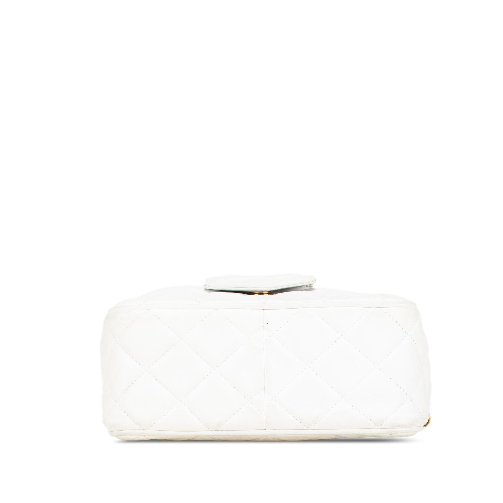Chanel CC Quilted Lambskin Tassel Camera SHG-nH5aRw Crossbody Bag