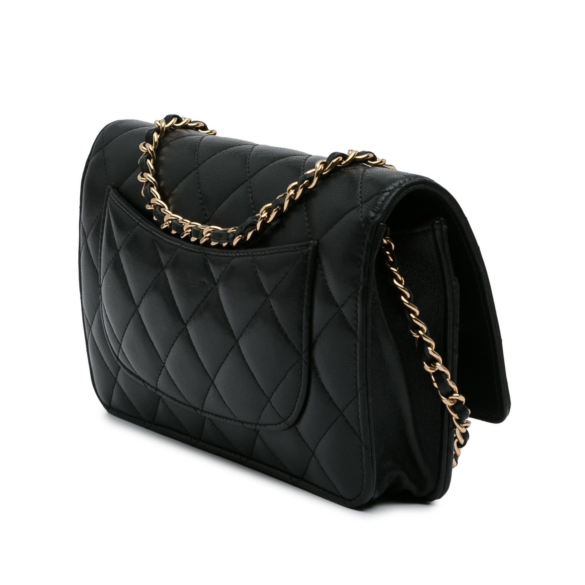 Chanel CC Quilted Lambskin On SHG-xqMmVF Wallet Case
