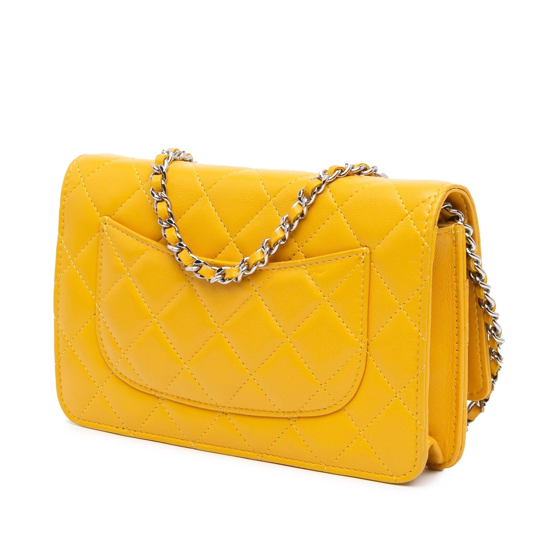 Chanel CC Quilted Lambskin On Wallet Case Shg Gqo4Pk