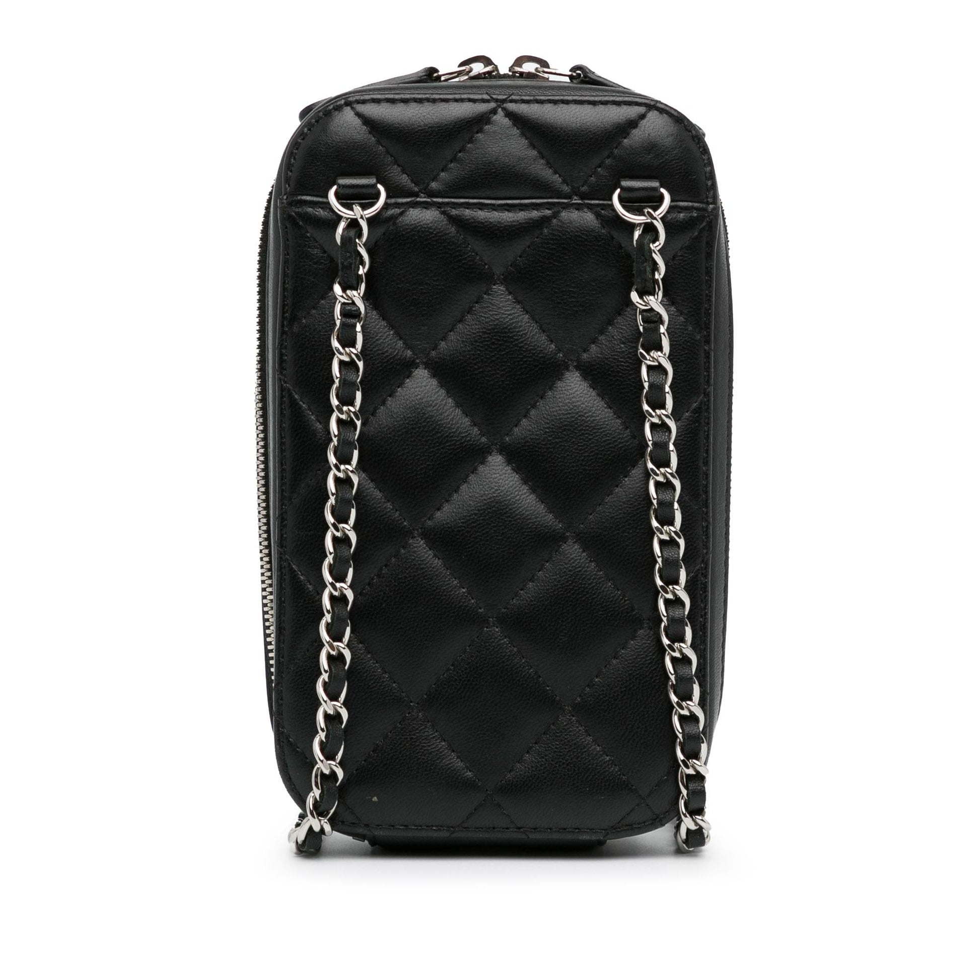 Chanel CC Quilted Lambskin Zip Phone SHG-6GbcPW Handbag