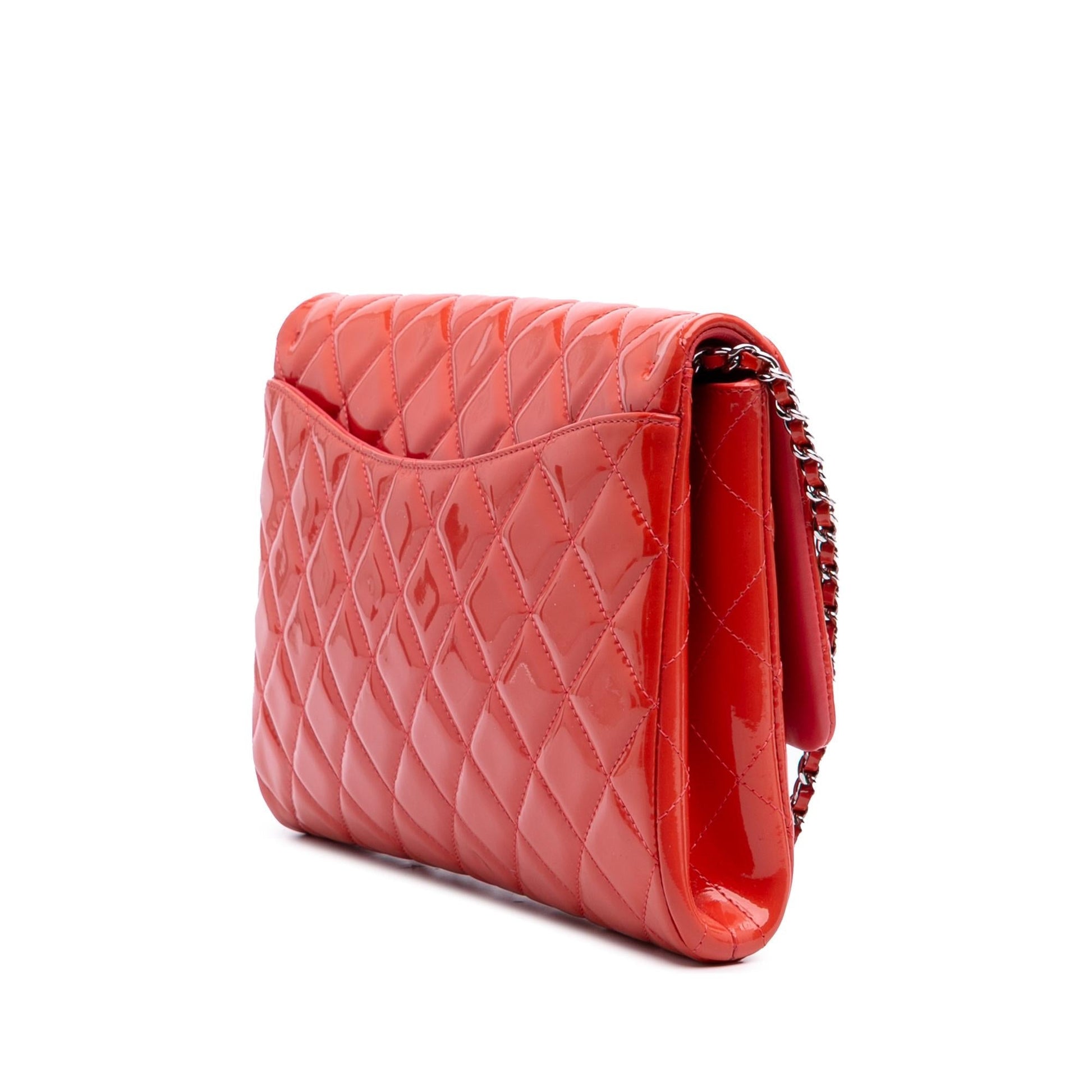 Chanel CC Quilted Patent Clutch Bag Chain 1