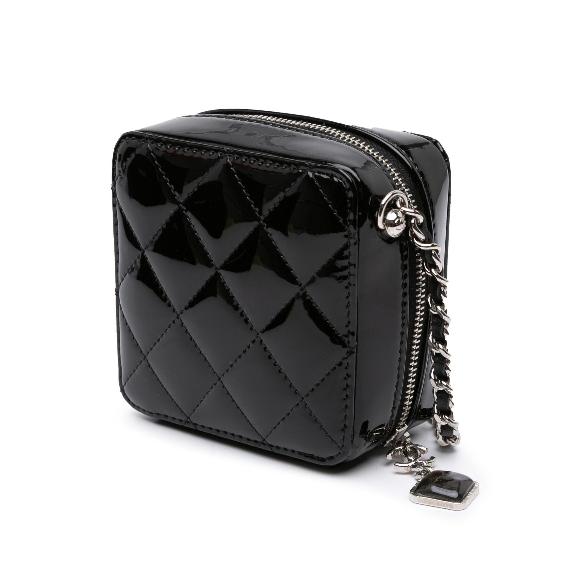 Chanel CC Quilted Patent Diamond Resin Clutch Bag