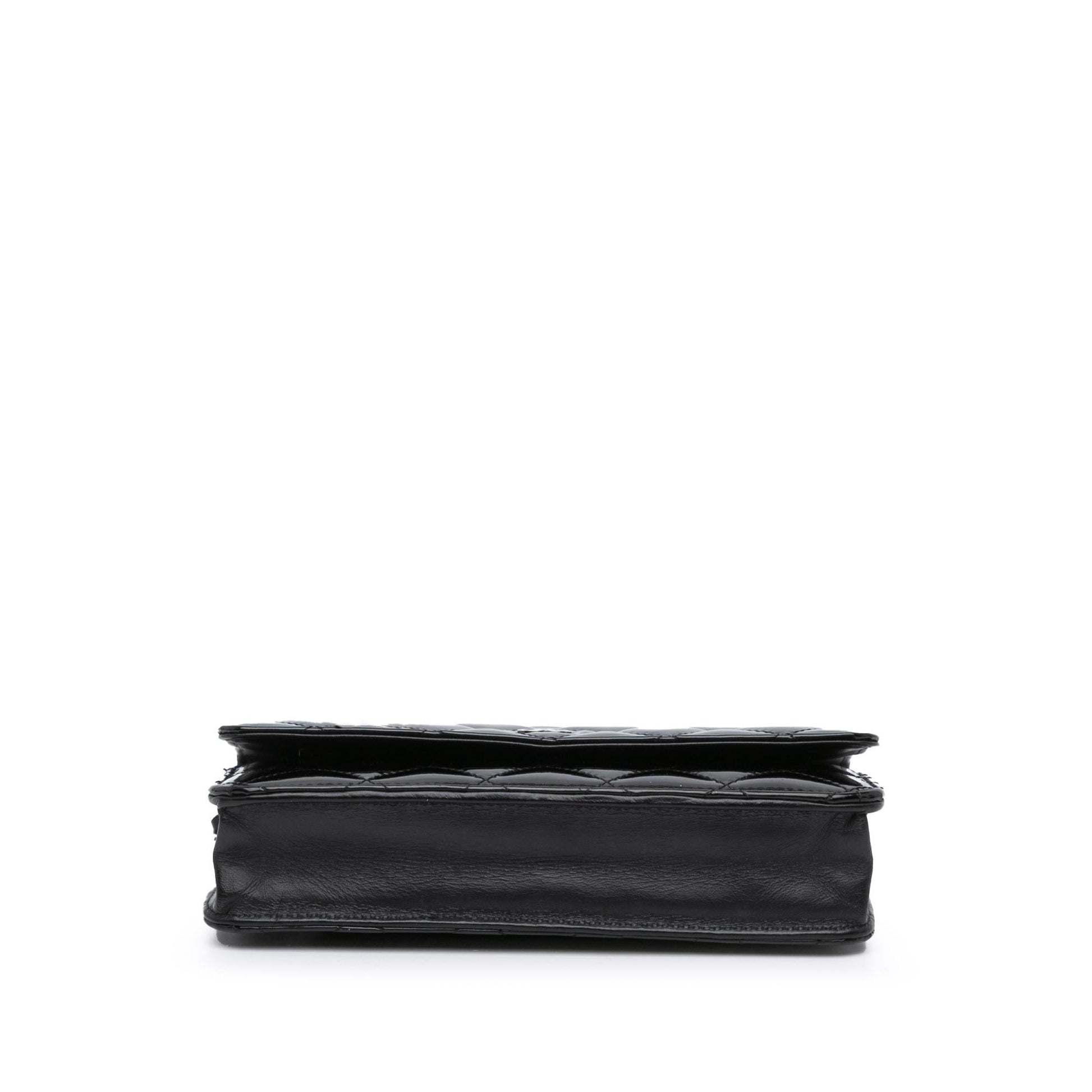 Chanel CC Quilted Patent On Wallet Case
