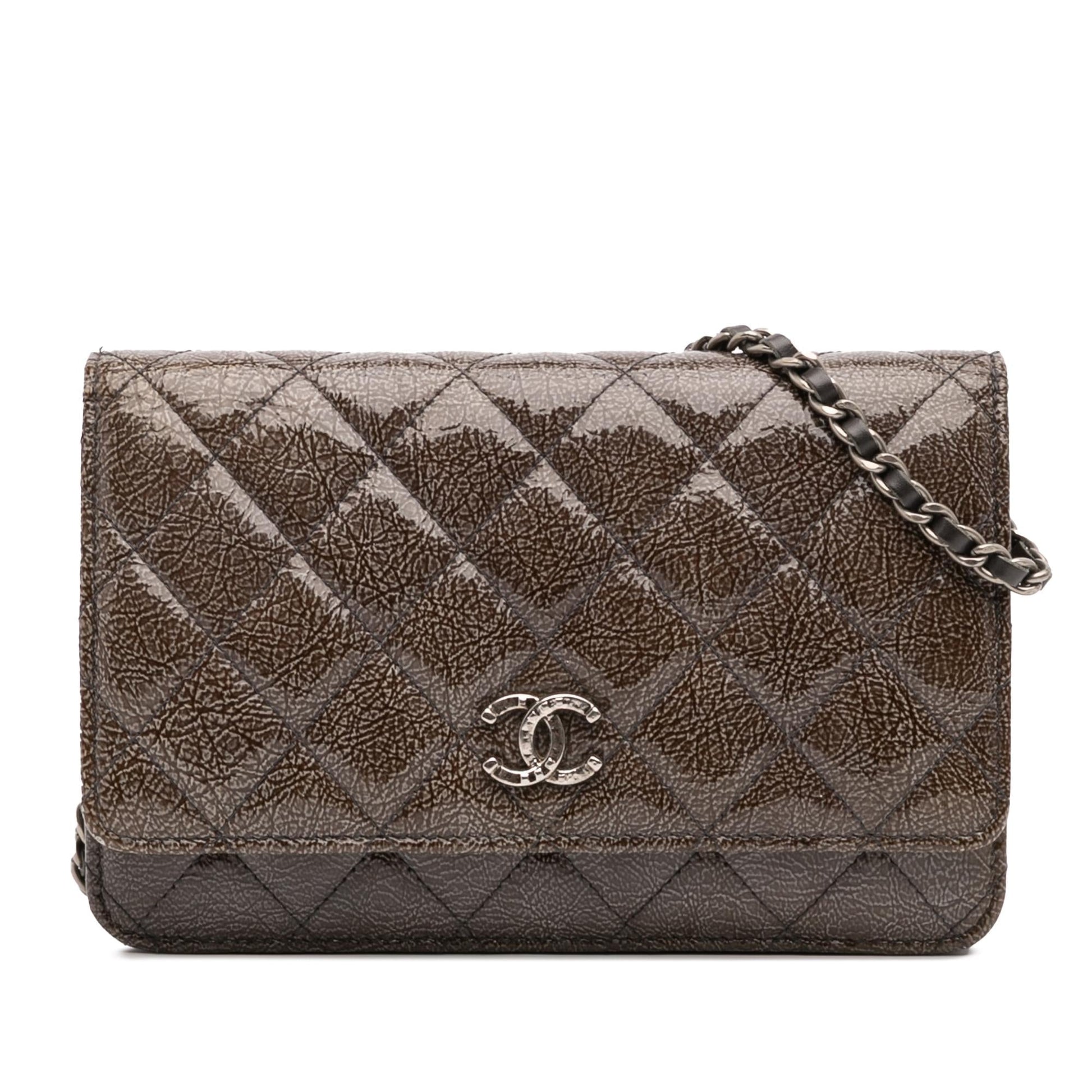 Chanel CC Quilted Shiny Crumpled Calfskin on Wallet Case