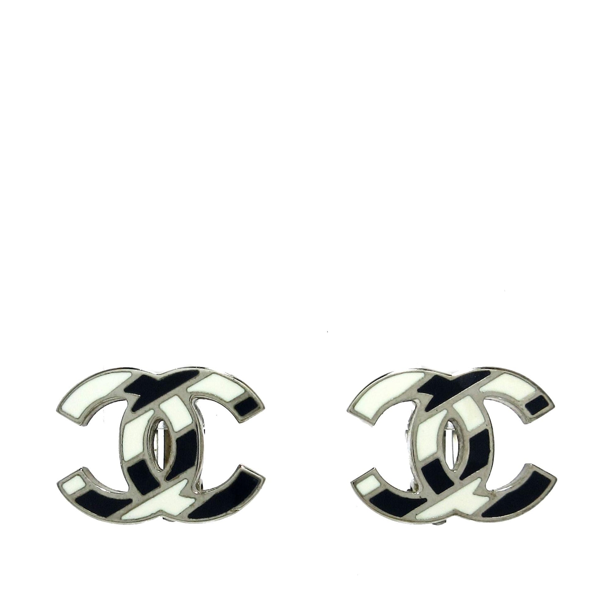 Chanel Cc Stripe Clip On Earrings (Shg-R493L0)