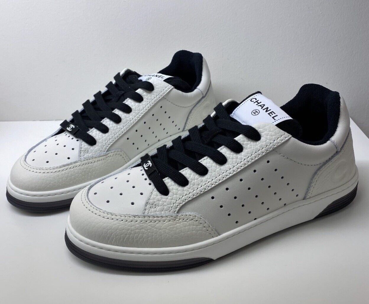 Chanel CC White Leather Trainer Sneakers for Women