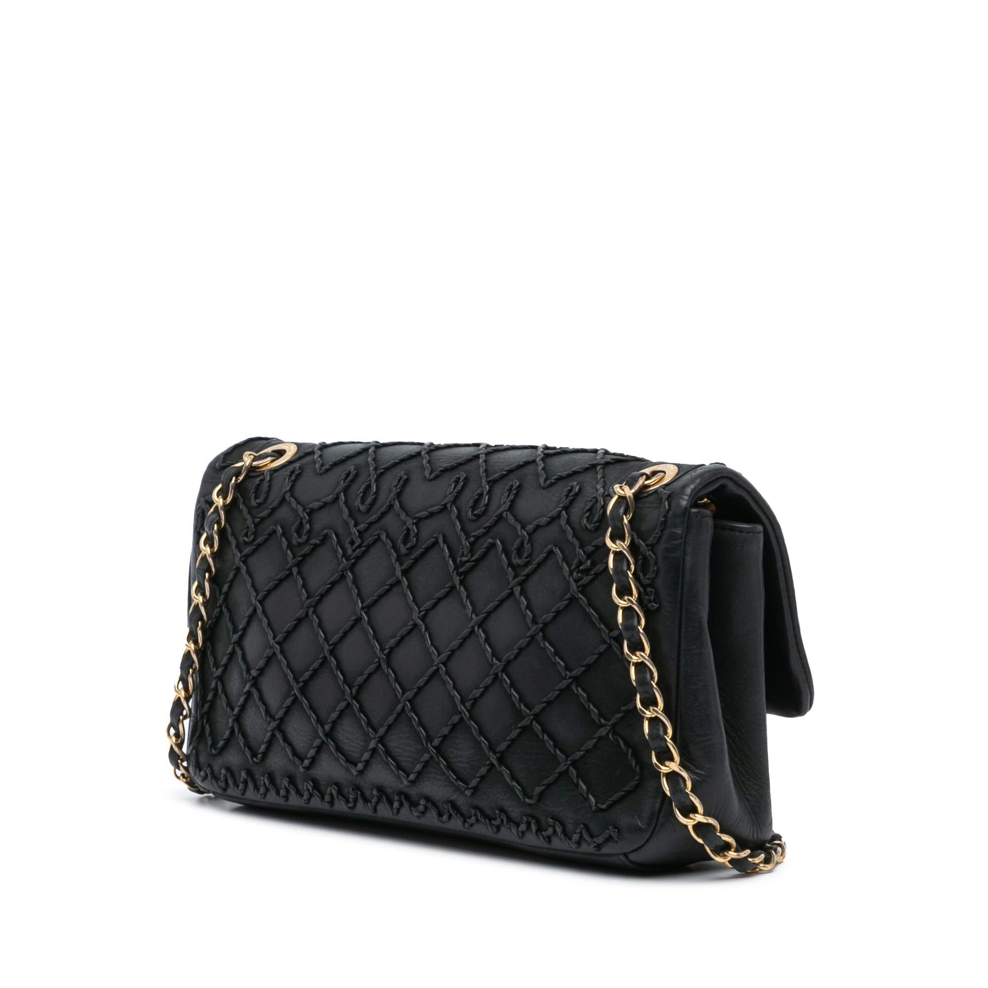 Chanel Calfskin Ultra Stitch Heart Flap SHG-PLWR1B Handbag