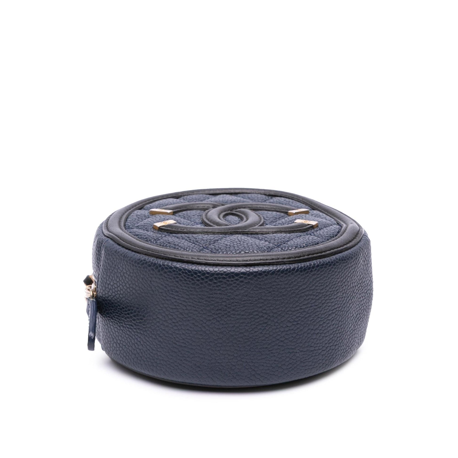 Chanel Caviar CC Filigree Round Crossbody Bag Bag 2