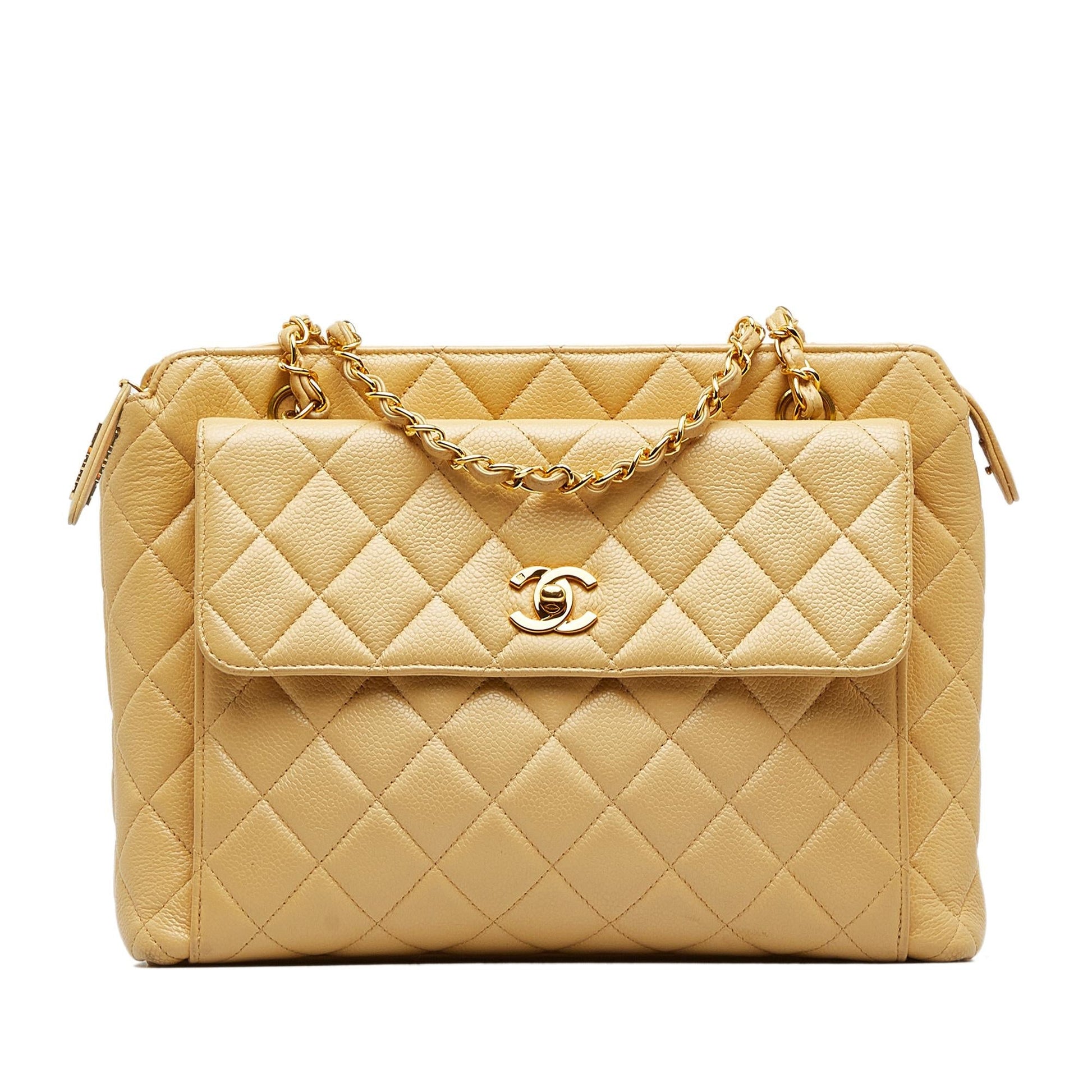 Chanel Caviar Front Pocket SHG-pwata3 Shoulder Bag