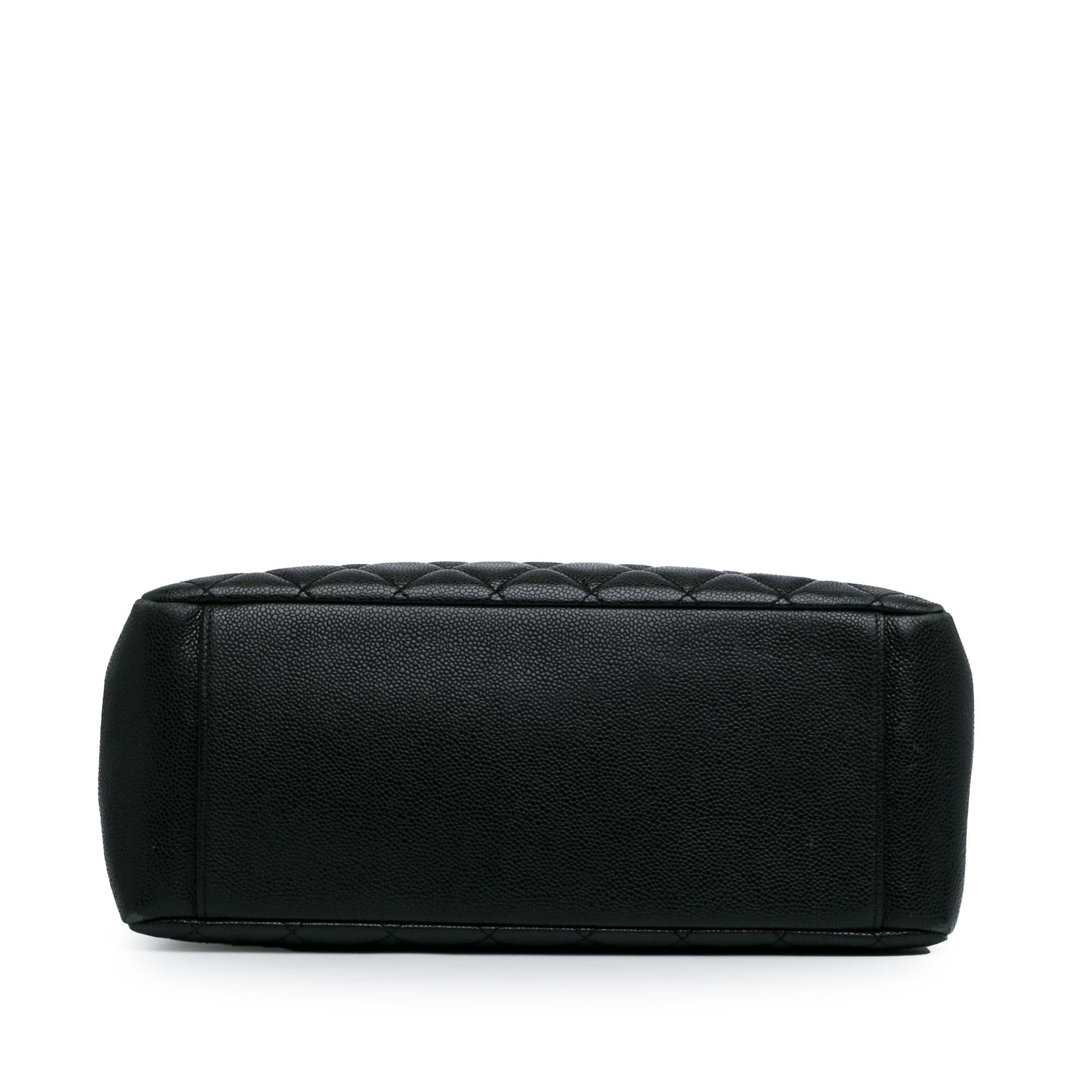 Chanel Caviar Grand Shopping Tote (SHG-1HyuWU)