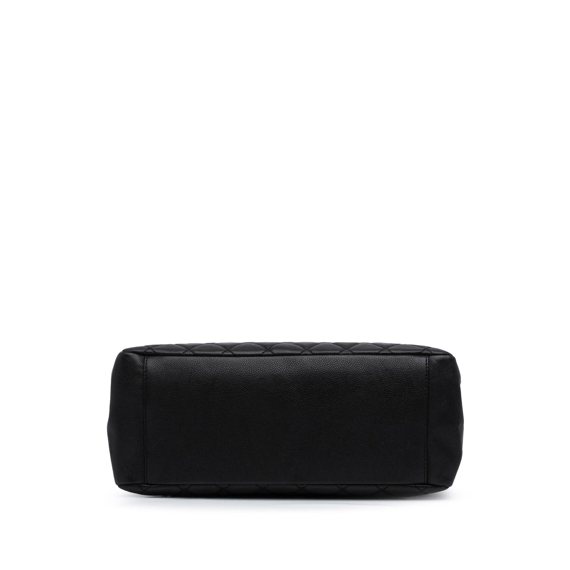 Chanel Caviar Grand Shopping SHG-UvGGph Tote Bag