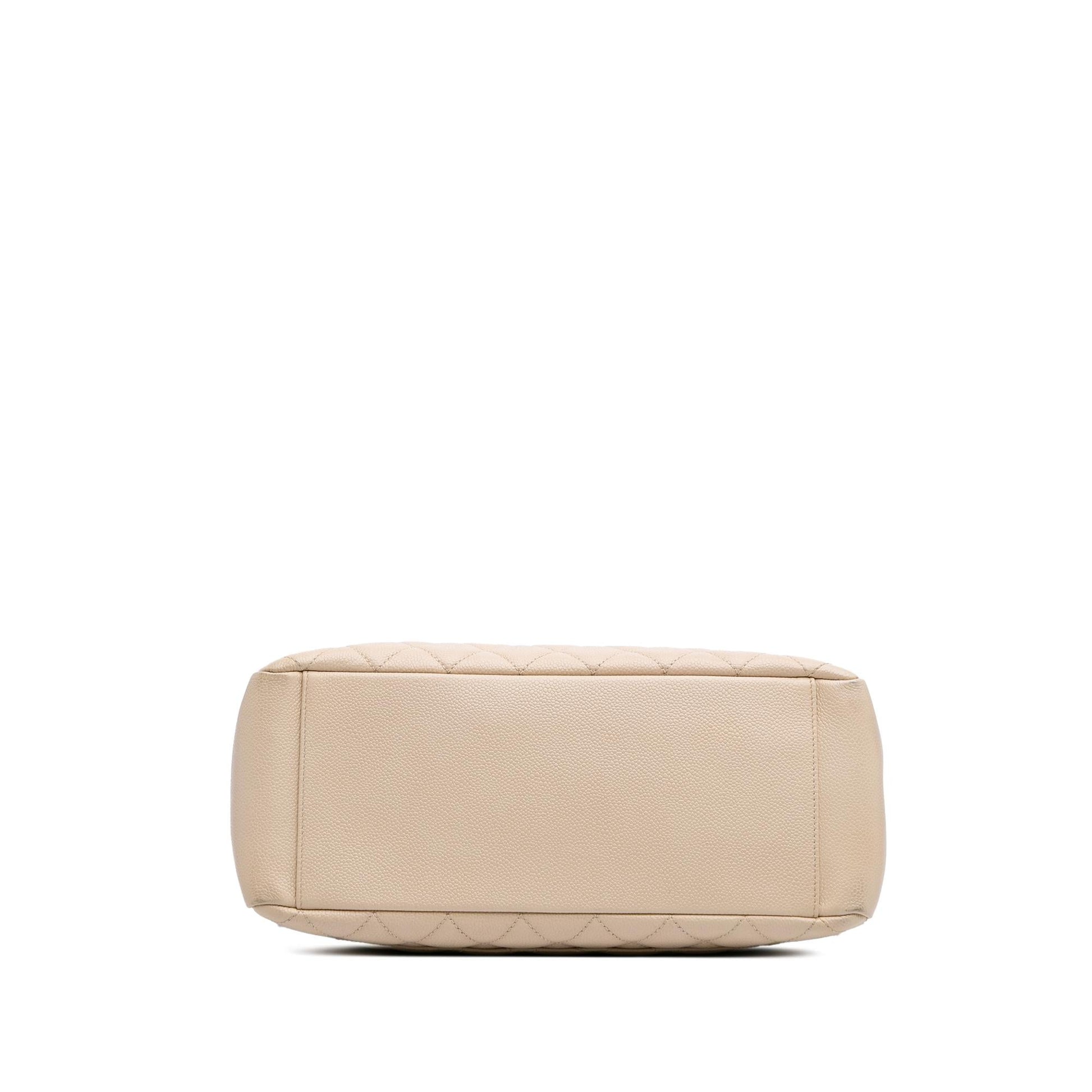 Chanel Caviar Grand Shopping Tote Bag Tote 24