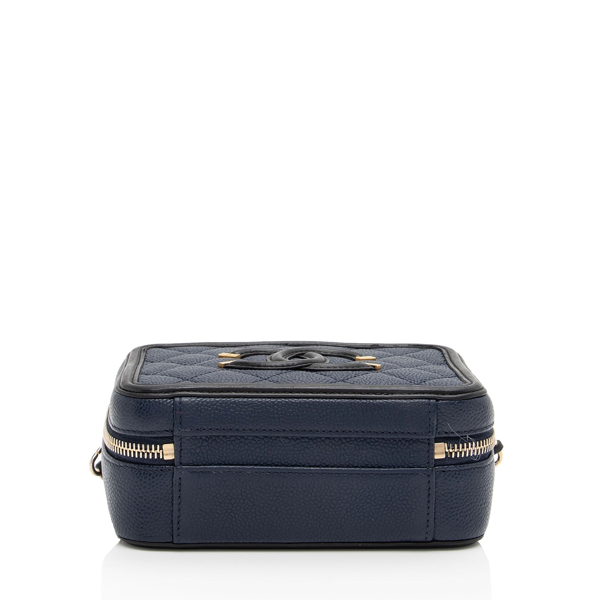 Chanel Caviar Leather CC Filigree Small Vanity Case (SHF-v02lq3)