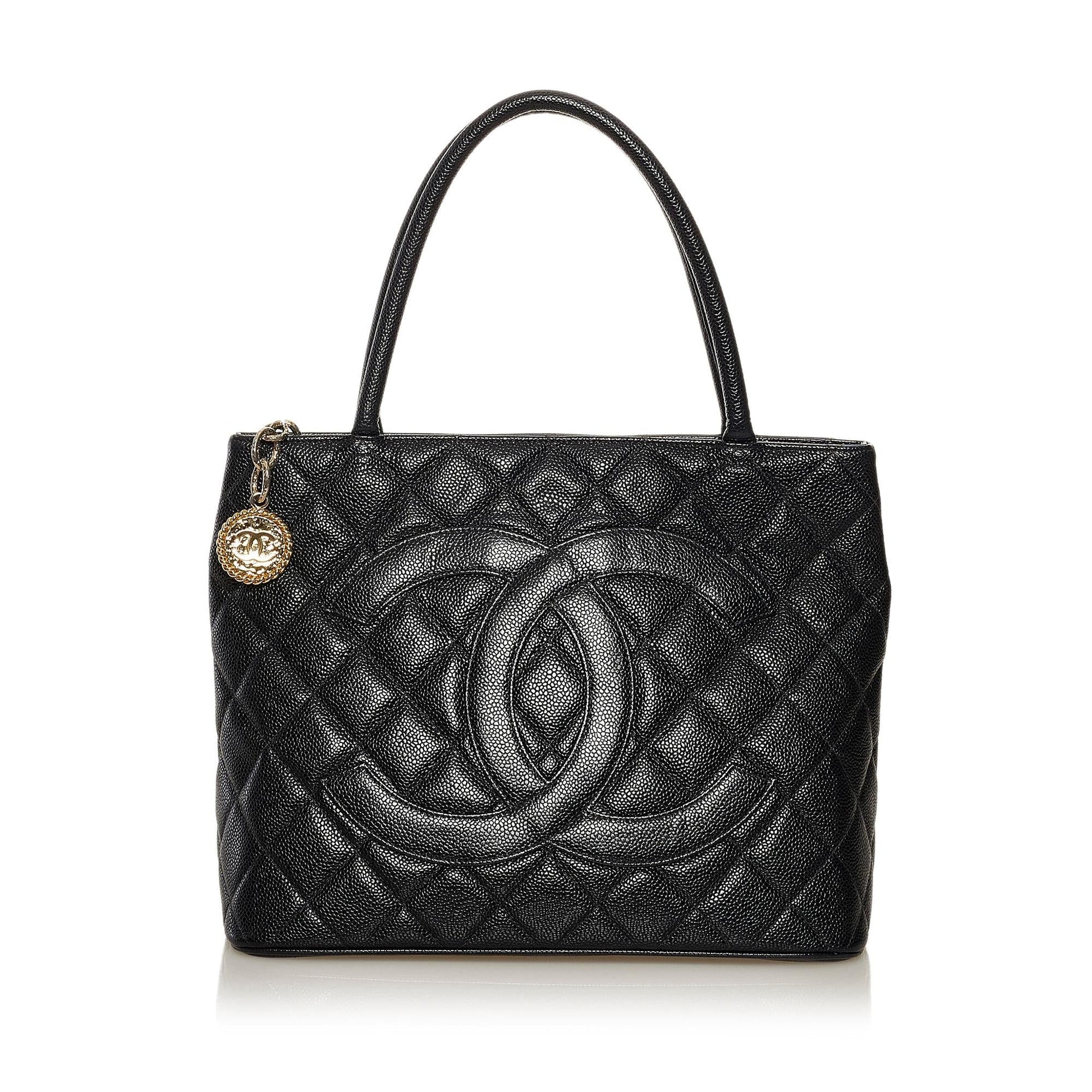 Chanel Caviar Medallion SHG-iVagKM Tote Bag