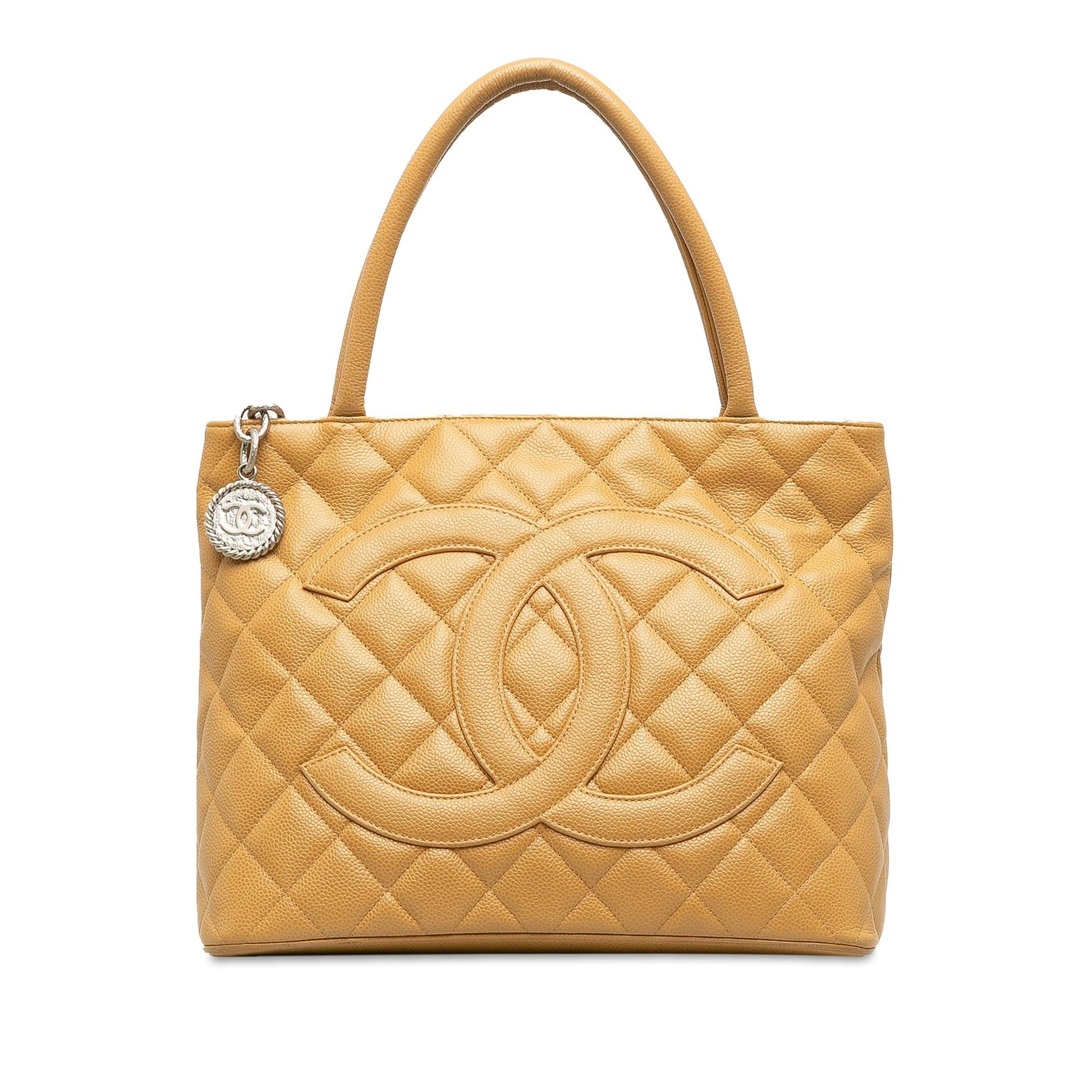 Chanel Caviar Medallion SHG-C0RnCx Tote Bag