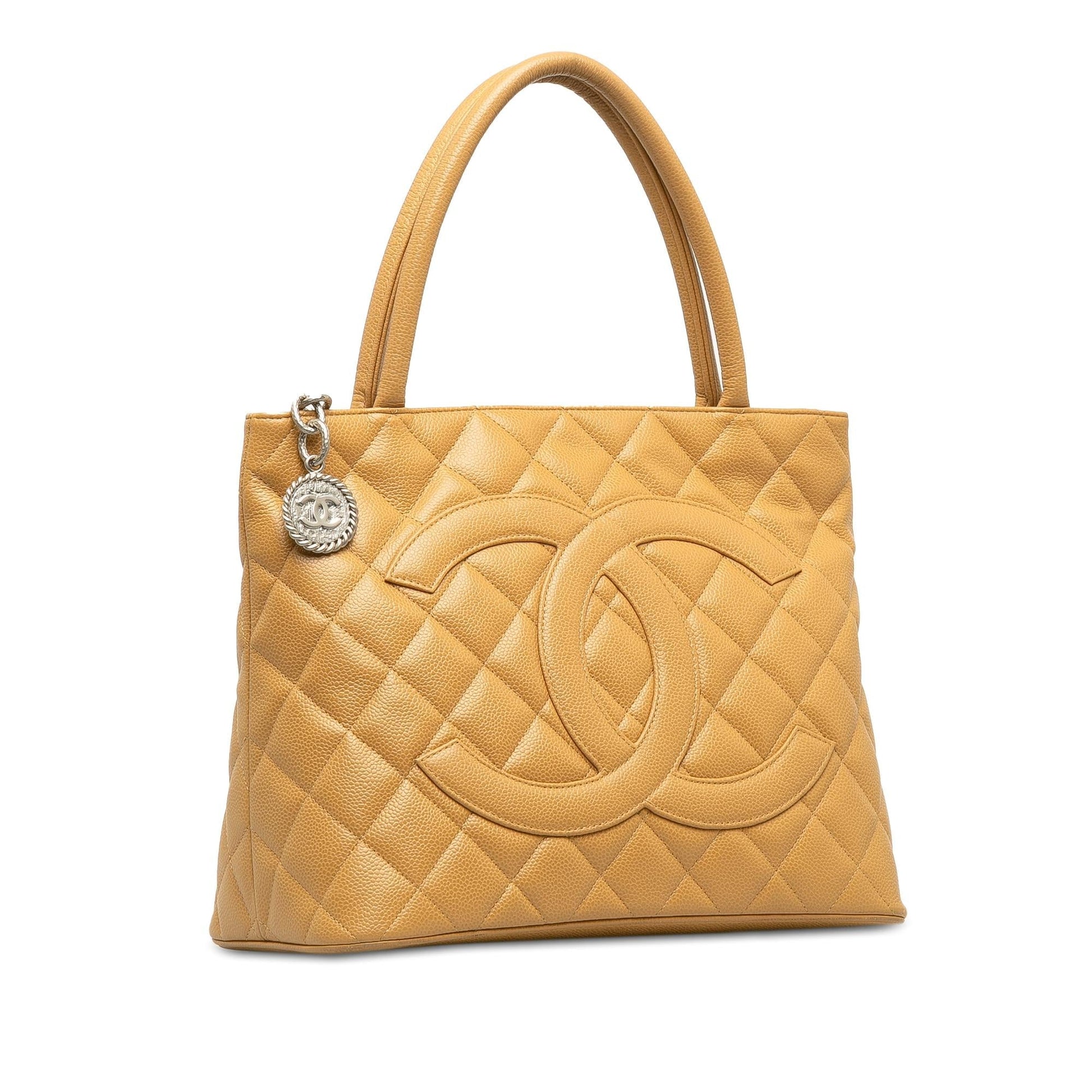 Chanel Caviar Medallion SHG-C0RnCx Tote Bag
