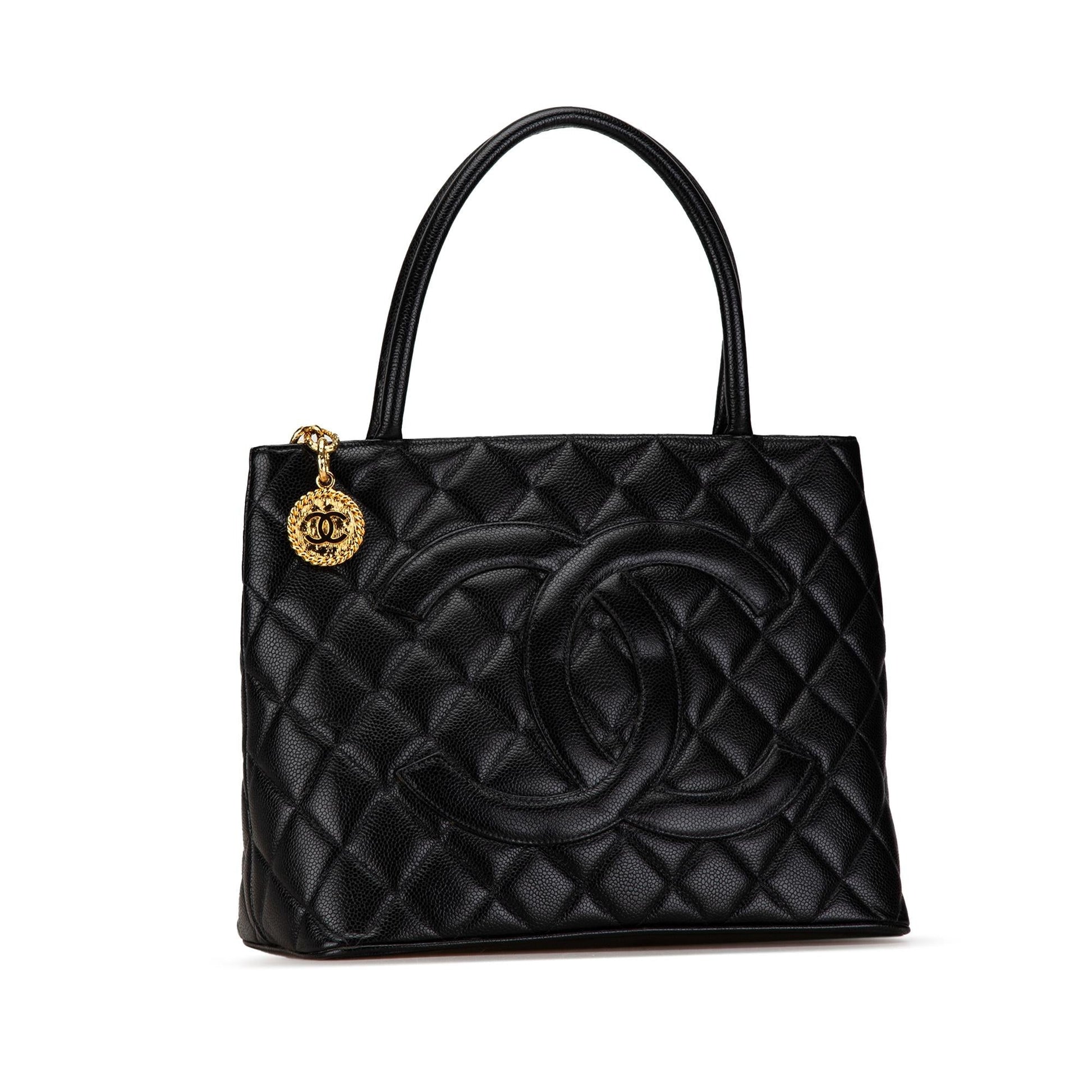 Chanel Caviar Medallion SHG-90N51p Tote Bag