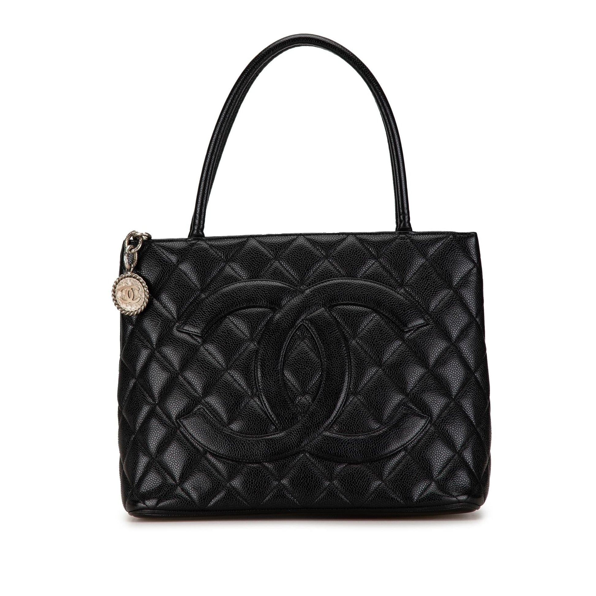 Chanel Caviar Medallion SHG-Ub8oNc Tote Bag