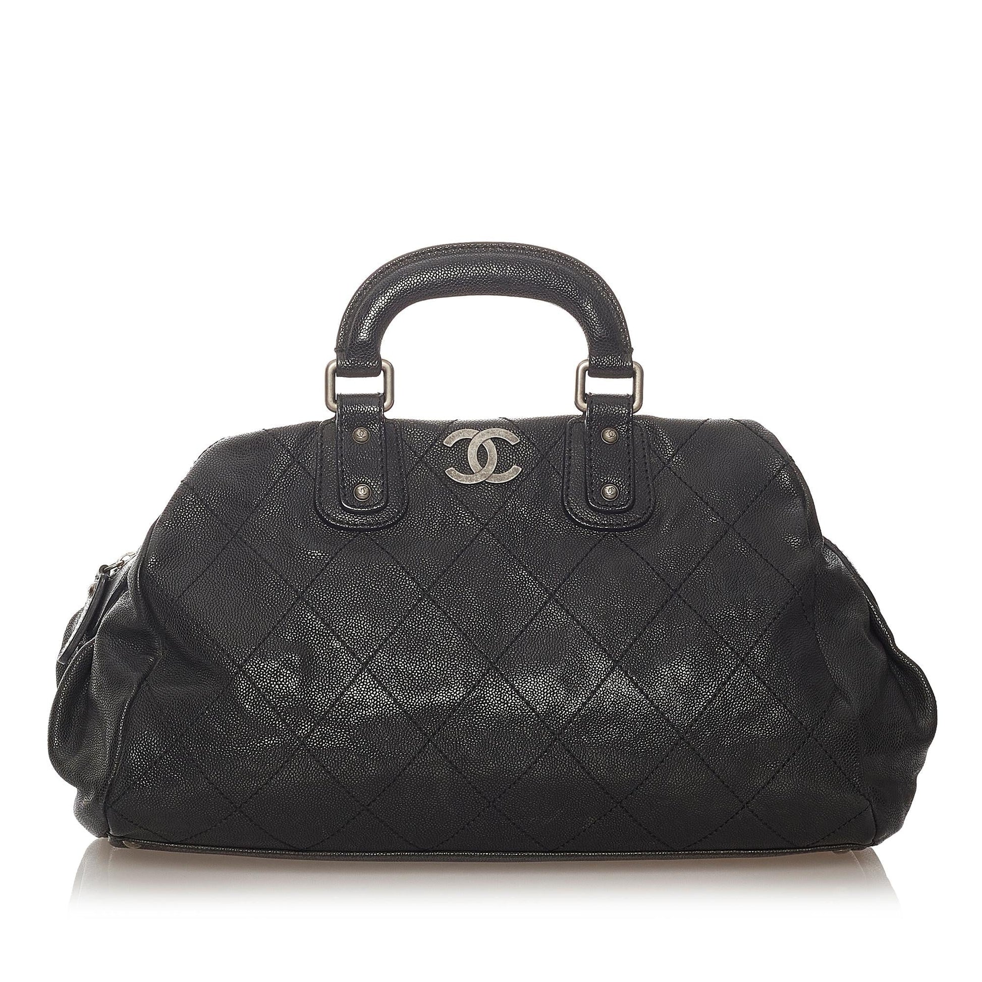 Chanel Caviar Outdoor Ligne Doctor SHG-XlnnGw Handbag