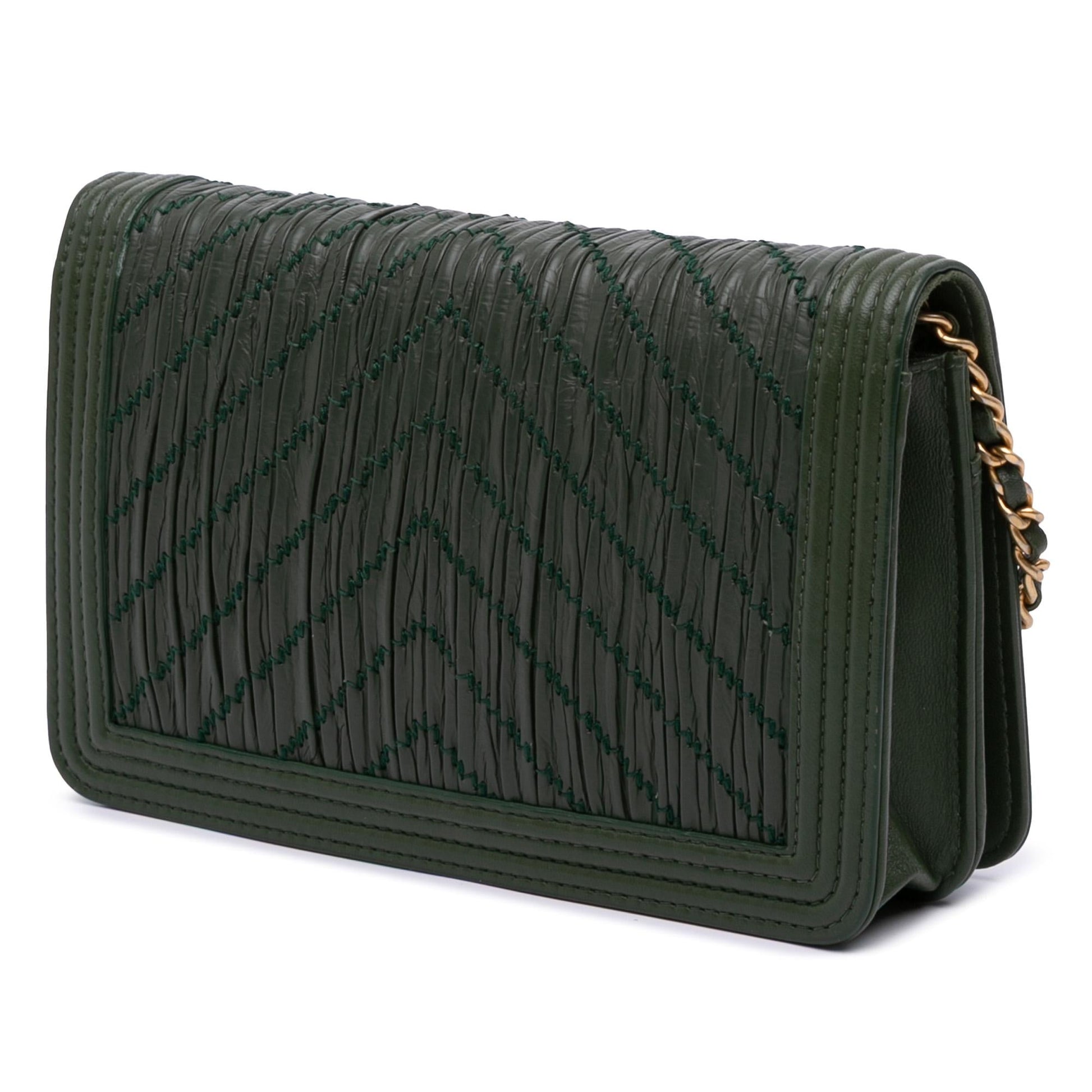 Chanel Chevron Quilted Crumpled Calfskin Boy On Wallet Case