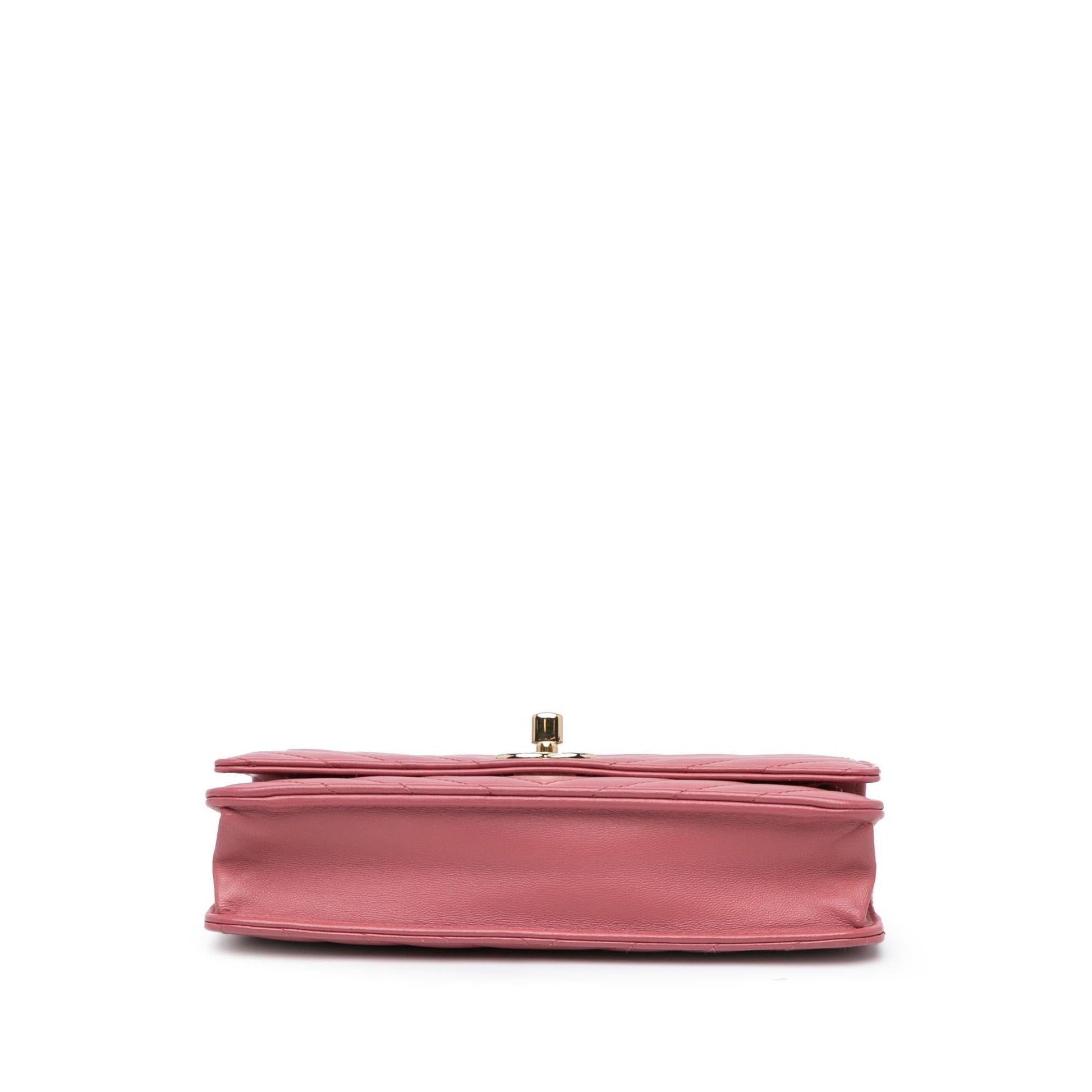 Chanel Chevron Quilted Lambskin Trendy CC on Wallet Case