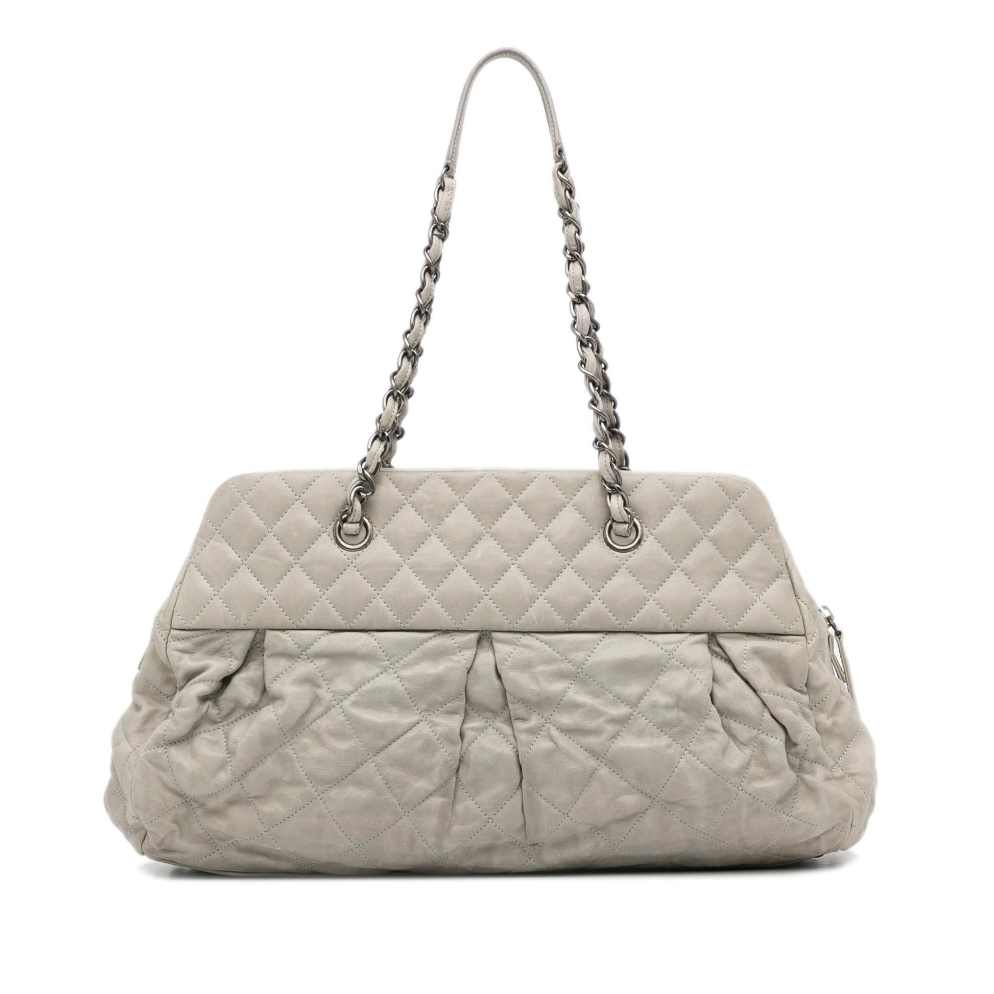 Chanel Chic Quilt Bowling SHG-YwcBmu Handbag