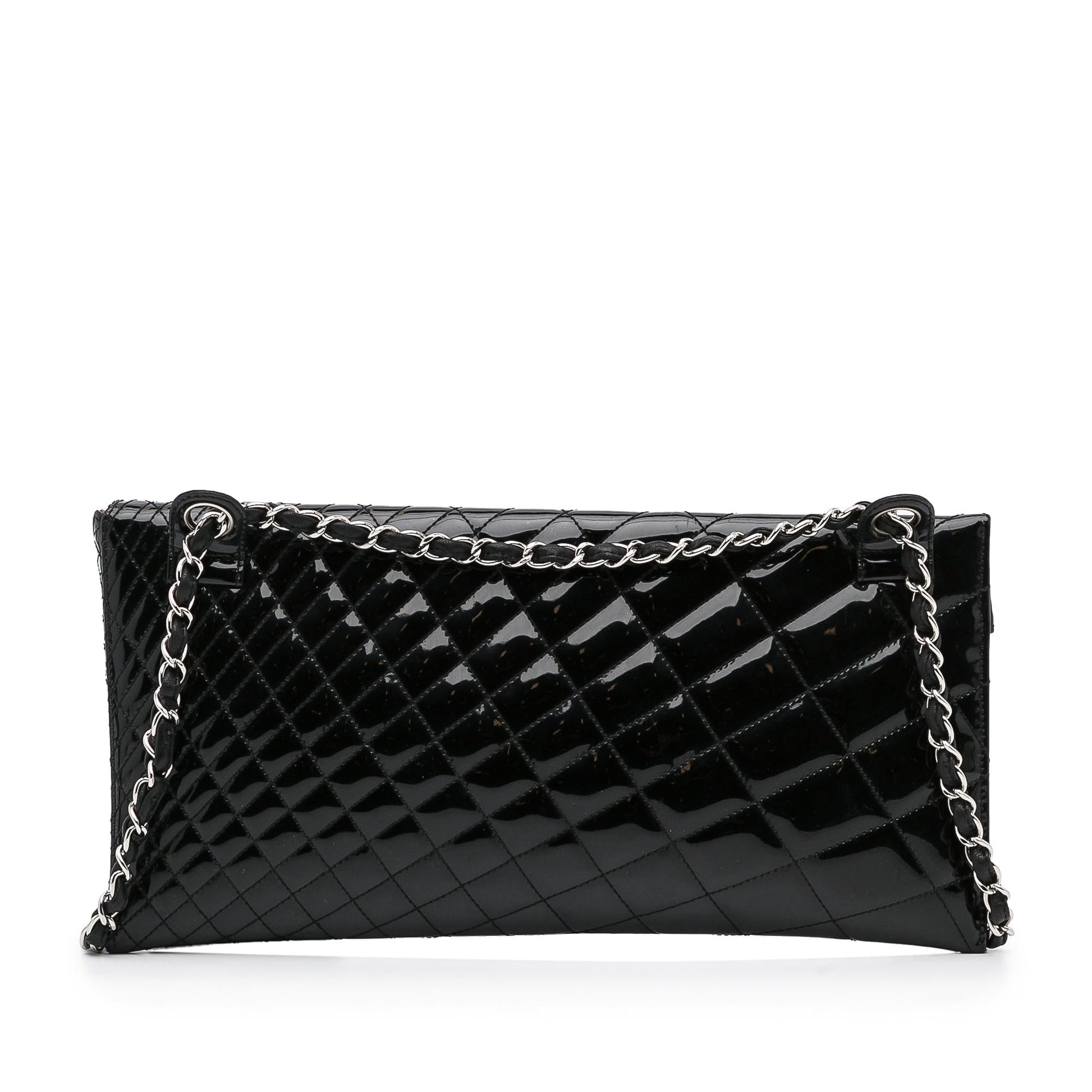 Chanel Choco Bar SHG-iIWSAJ Shoulder Bag