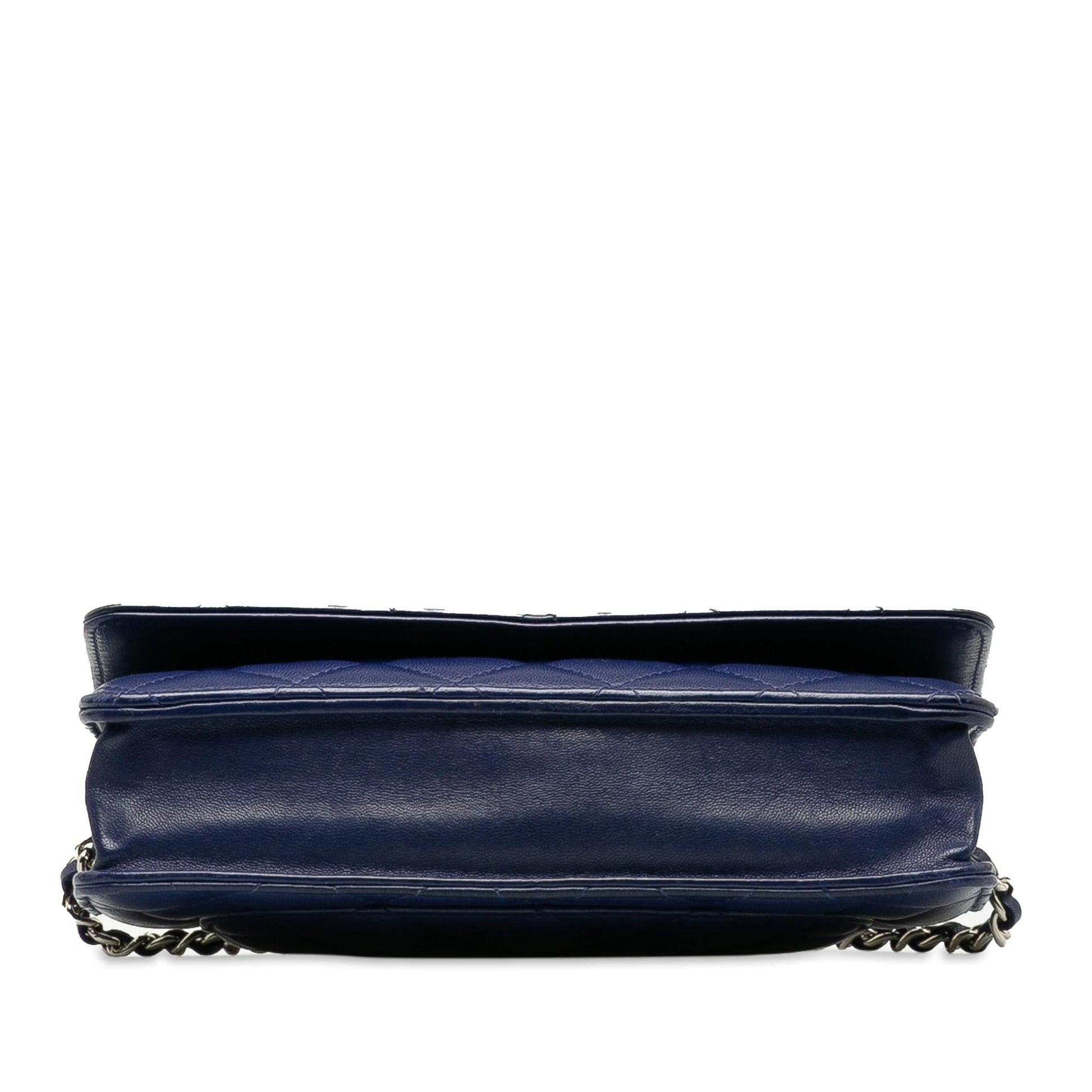 Chanel Classic Lambskin Wallet on Chain (SHG-bnYQp3)
