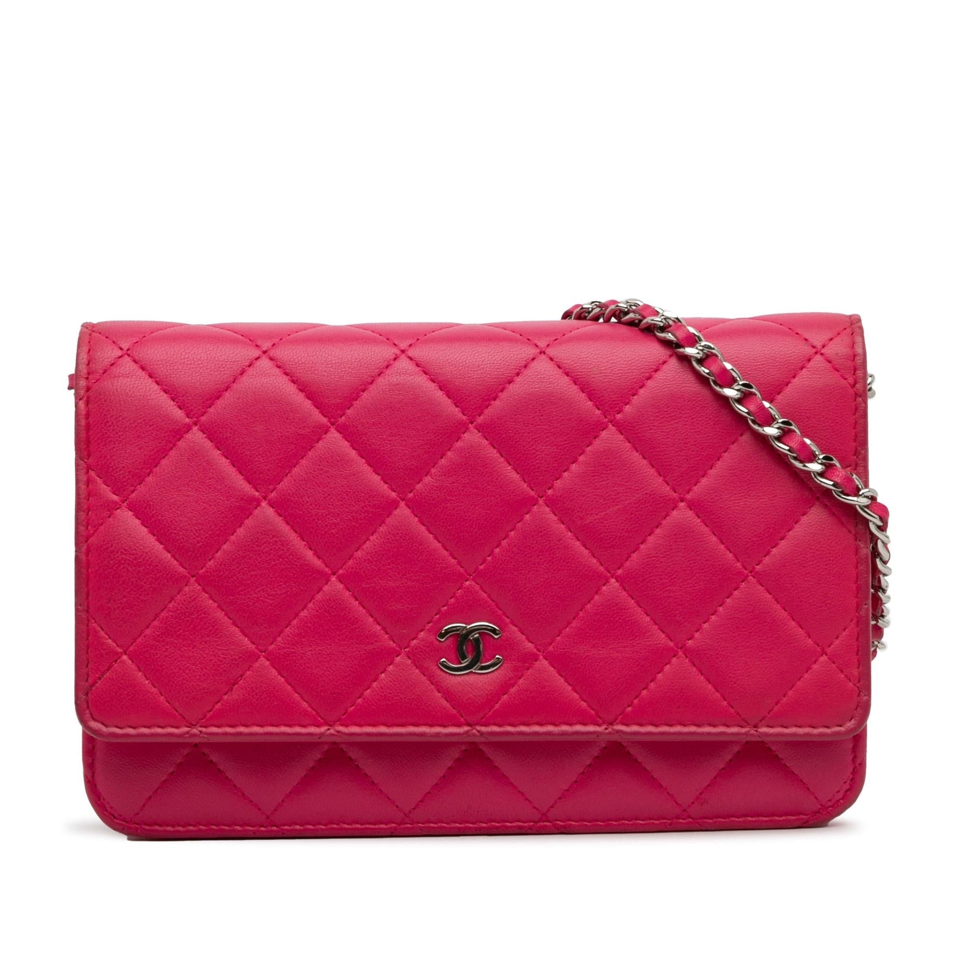 Chanel Classic Lambskin on SHG-Dokr1S Wallet Case