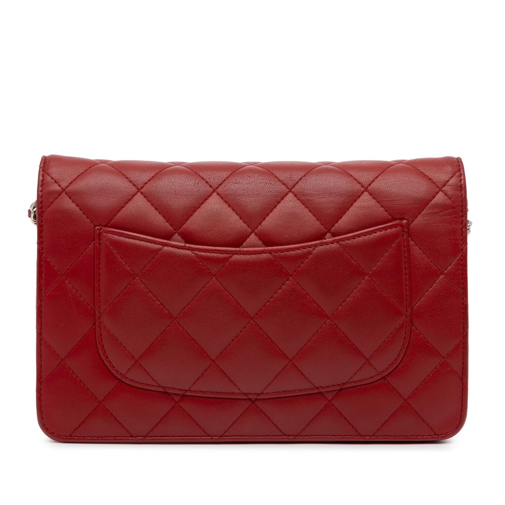 Chanel Classic Lambskin on SHG-Hw2FNV Wallet Case