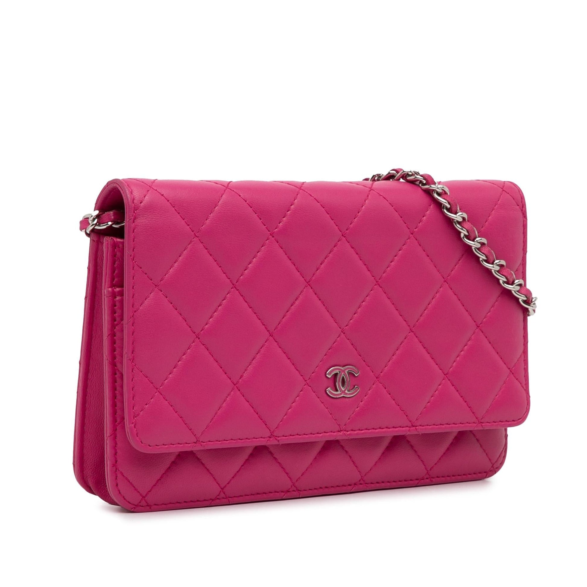 Chanel Classic Lambskin on SHG-hJwJXJ Wallet Case