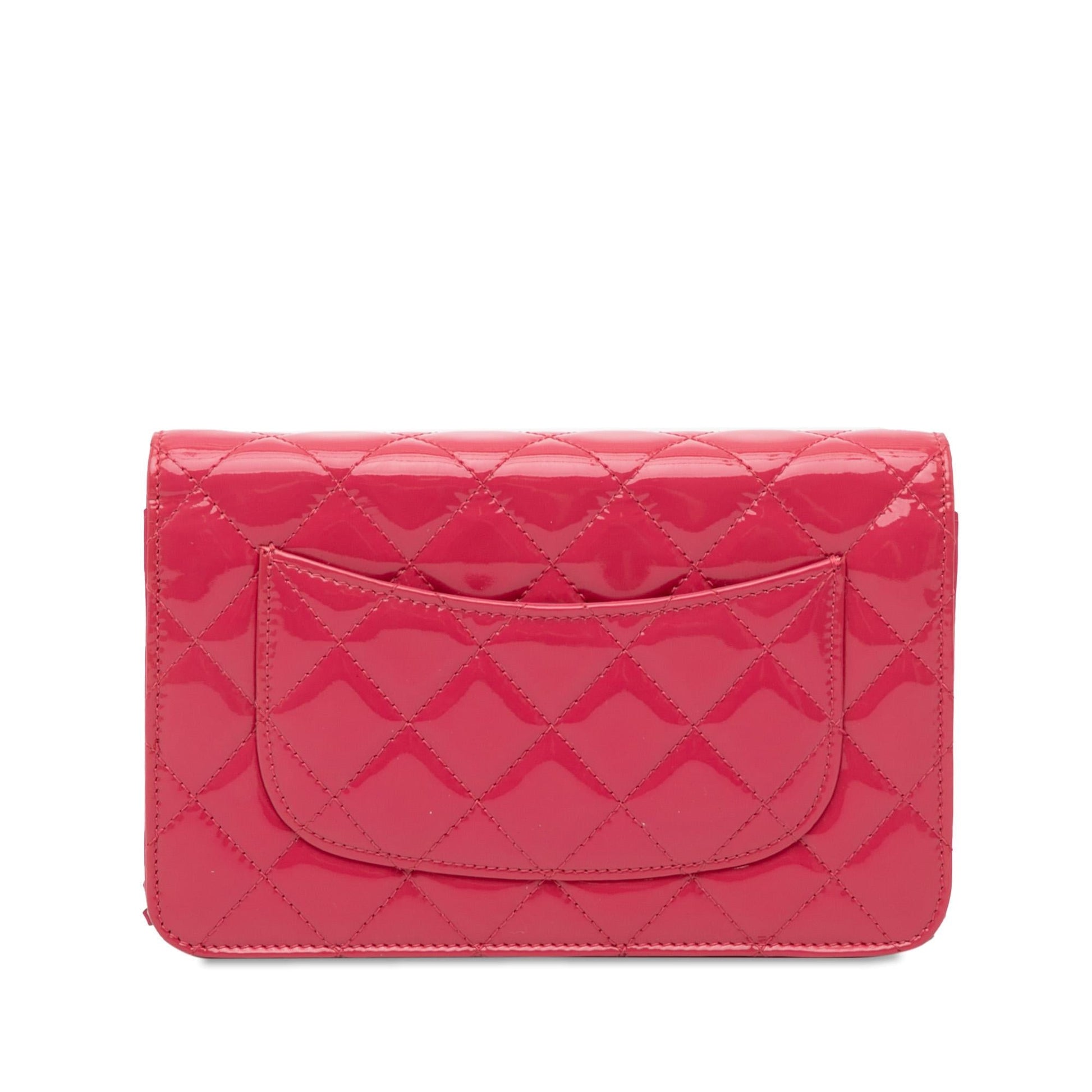 Chanel Classic Patent On SHG-A2wDHs Wallet Case