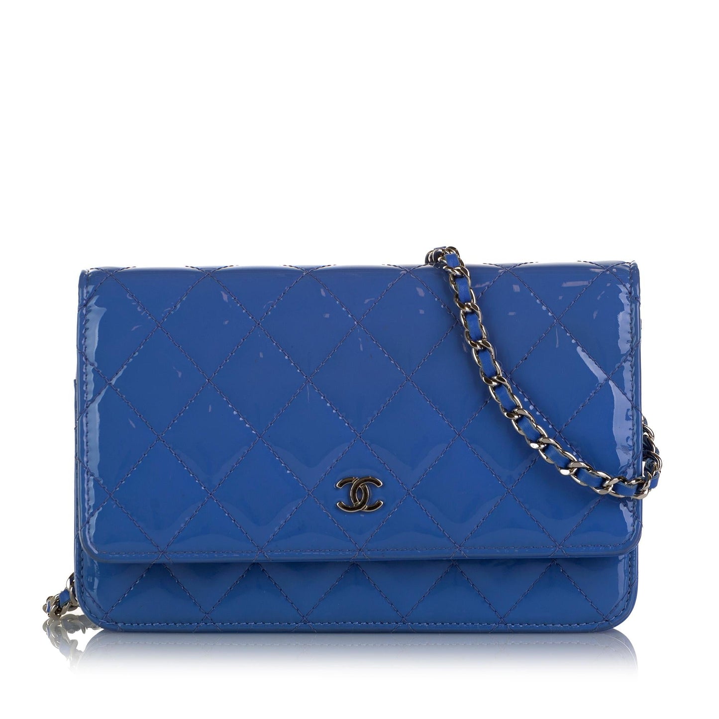 Chanel Classic Patent on SHG-pkxkmR Wallet Case