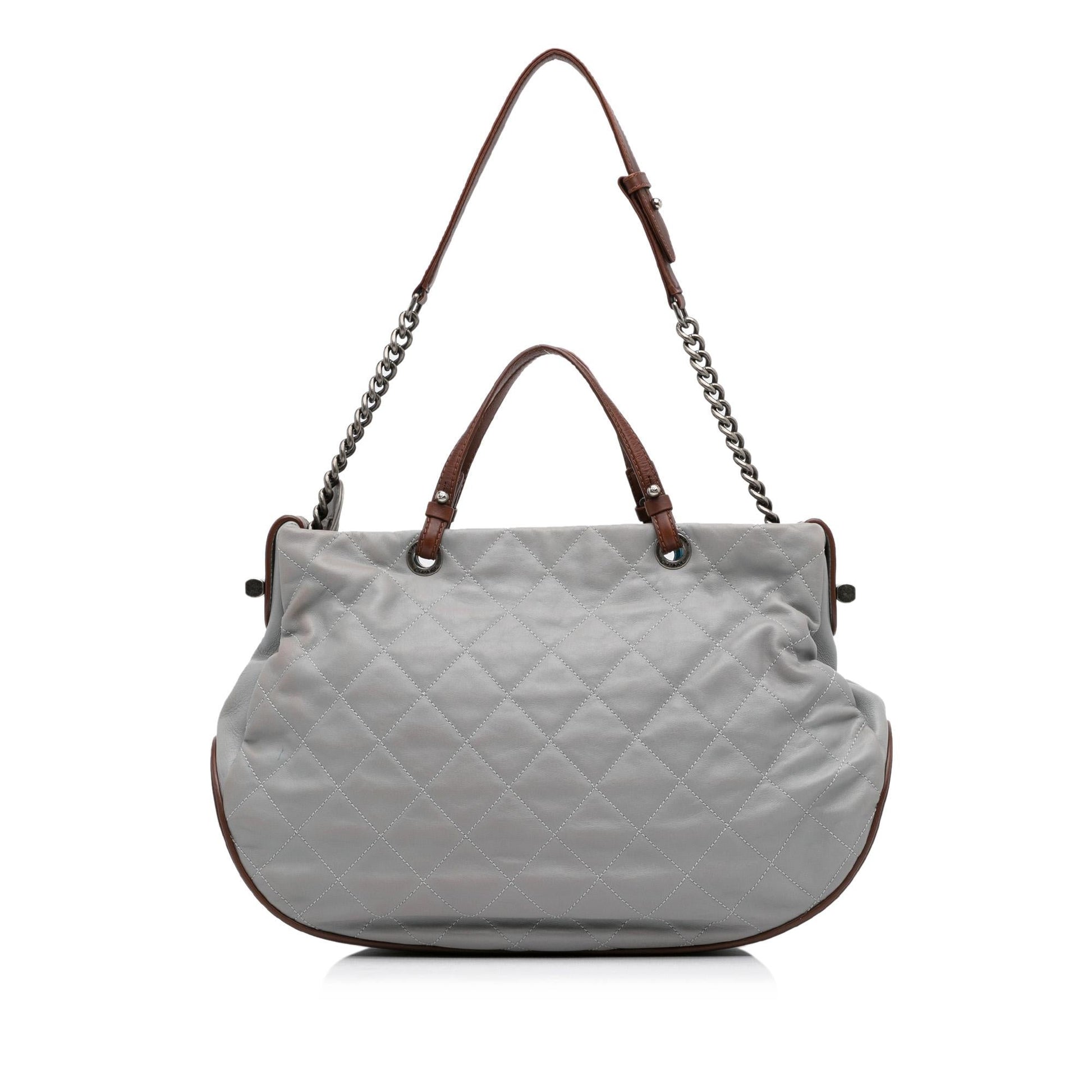 Chanel Country Chic Satchel SHG-e9ijk7 Satchel Bag