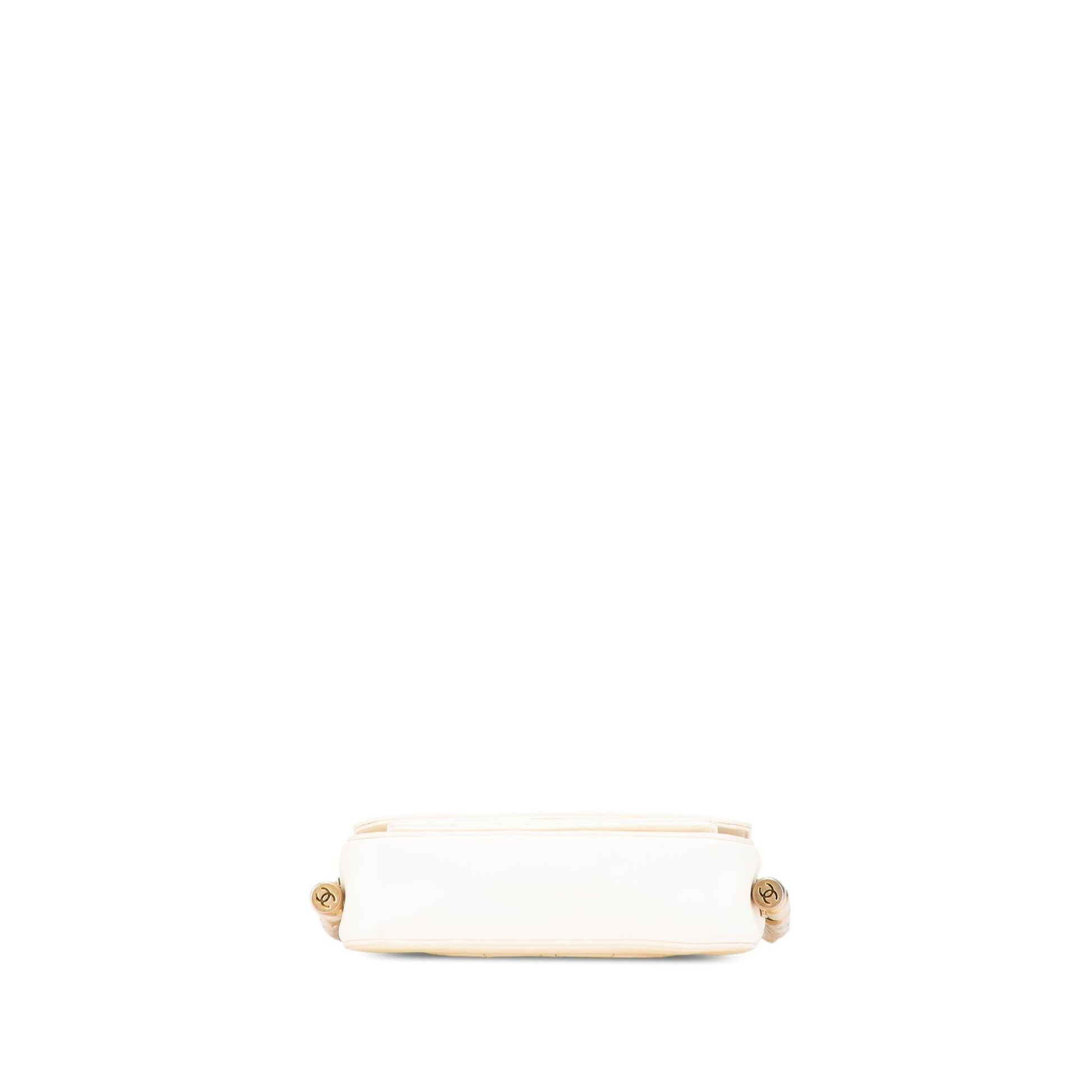Chanel Crumpled Calfskin En Vogue Rope Flap Handbag