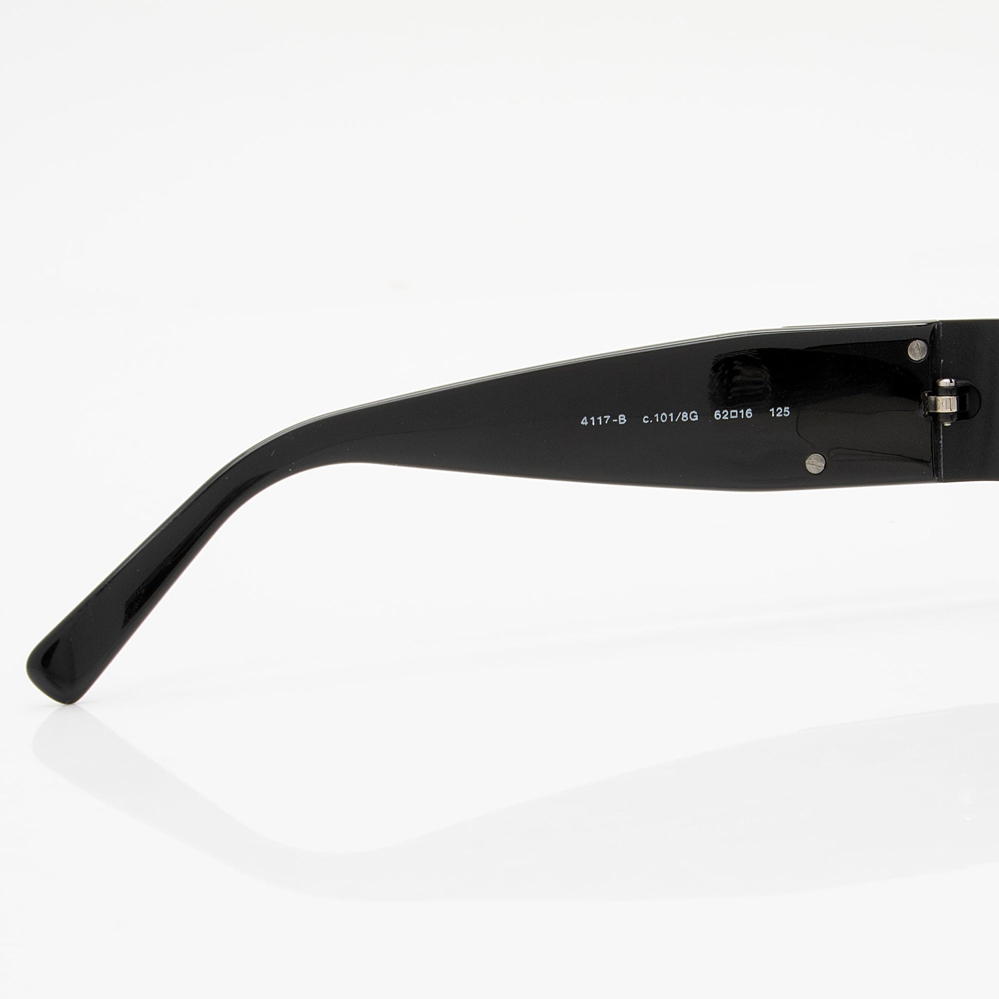 Chanel Crystal Cc Rimless Sunglasses (Shf-Ld0I8O) Bag