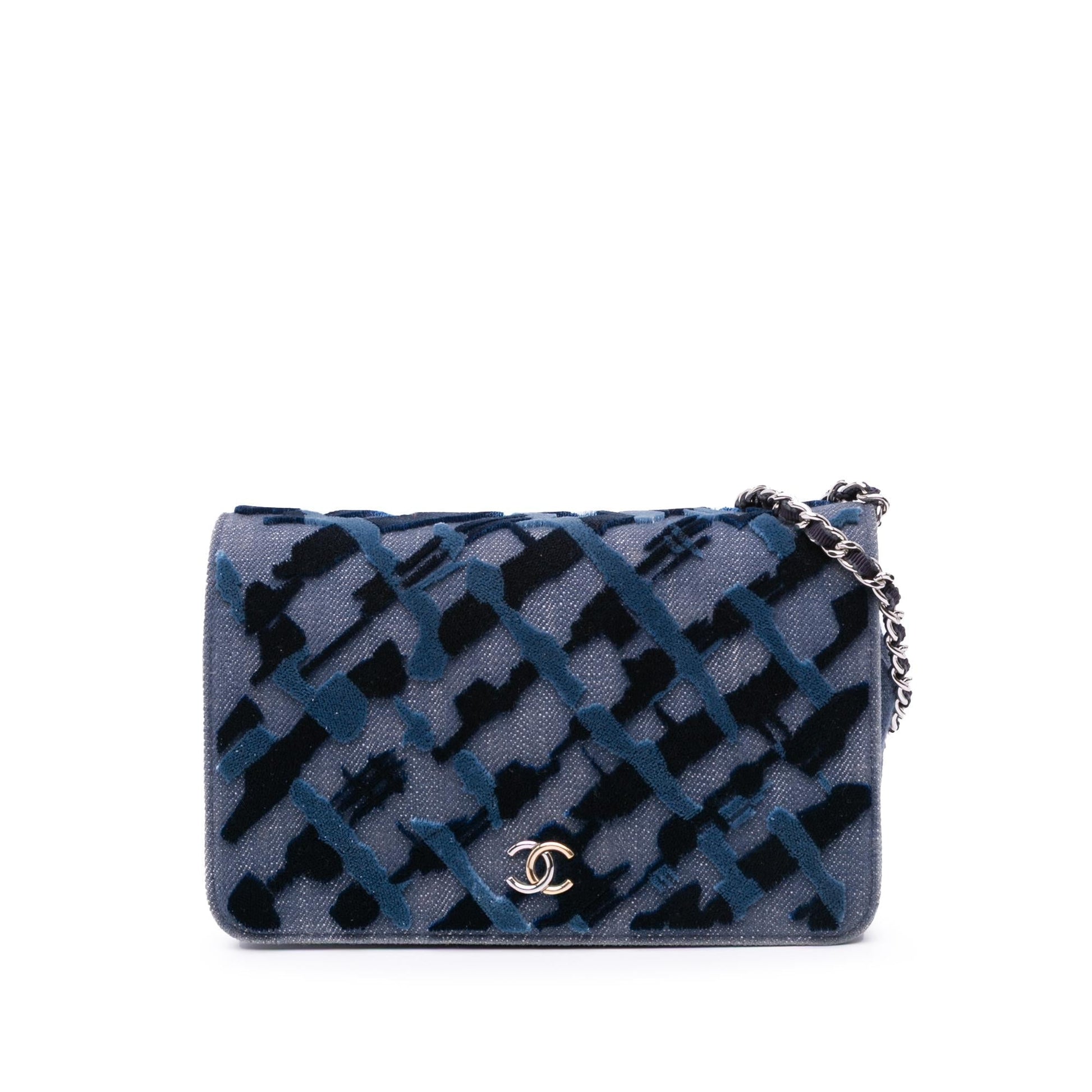 Chanel Denim Velvet On Wallet Case Chain 1