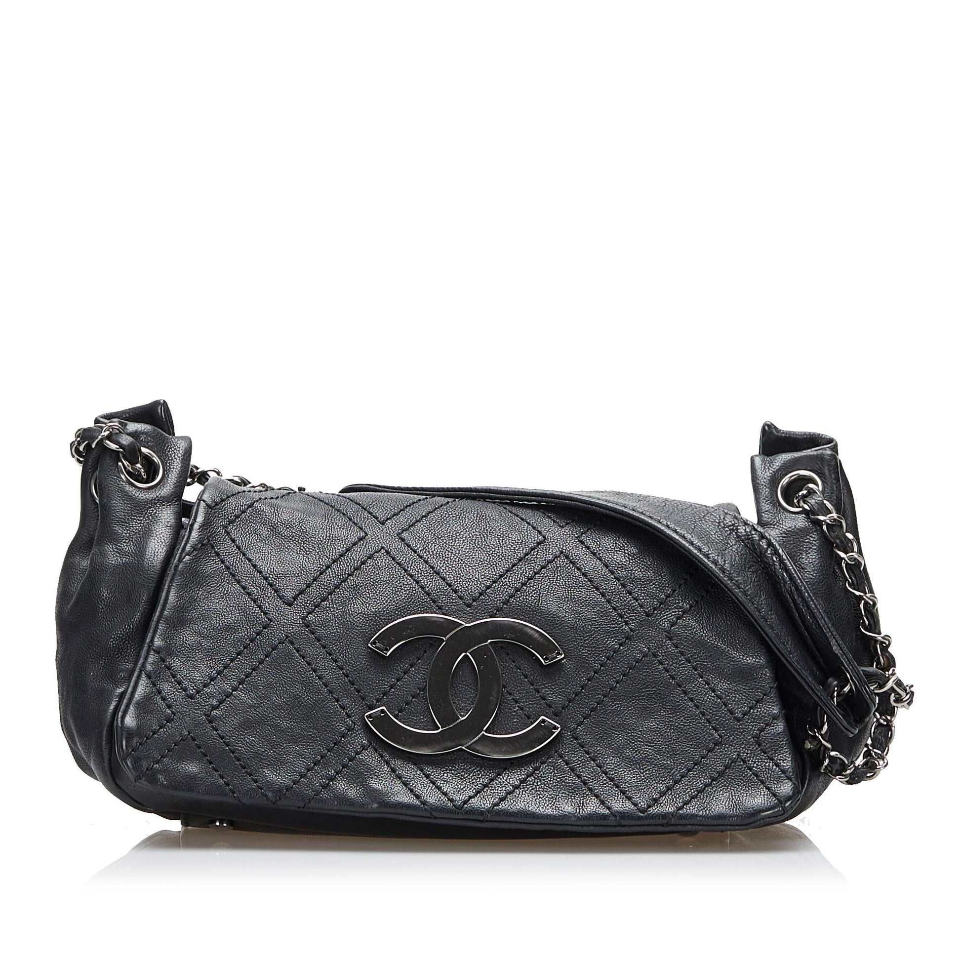 Chanel Diamond Stitch Accordion Flap SHG-B6Y3QK Handbag