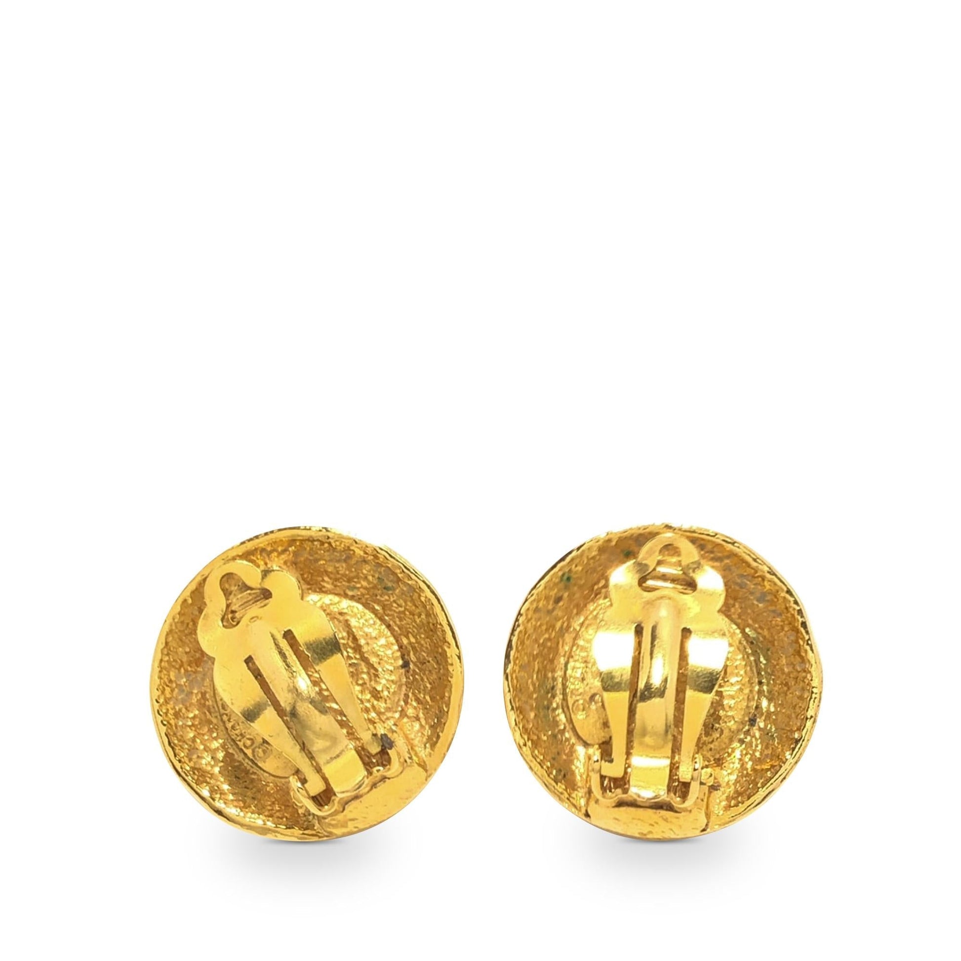 Chanel Faux Pearl Clip On Earrings (Shg-Gyd3Kp)