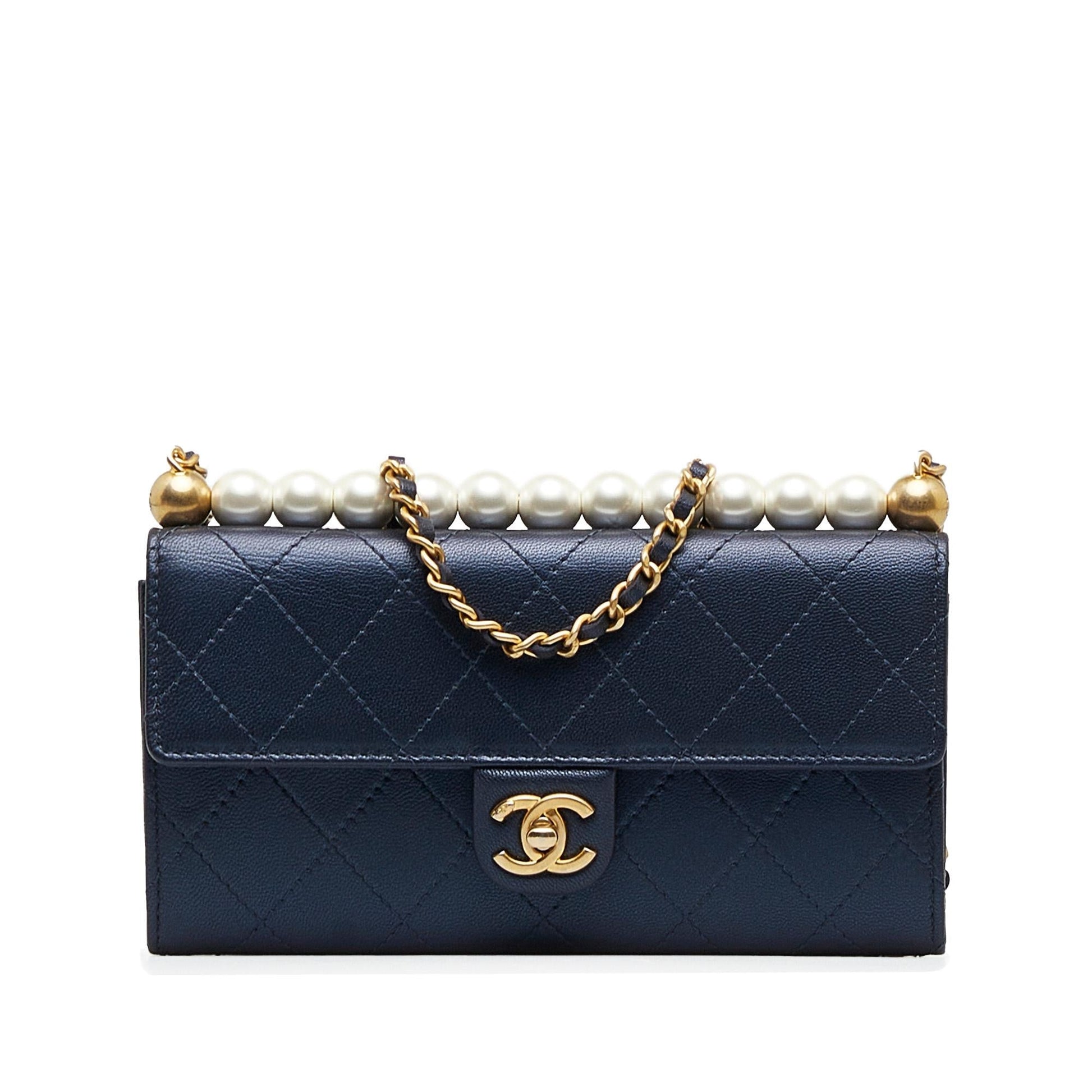 Chanel Goatskin Chic Pearls SHG-6JqQUh Clutch Bag