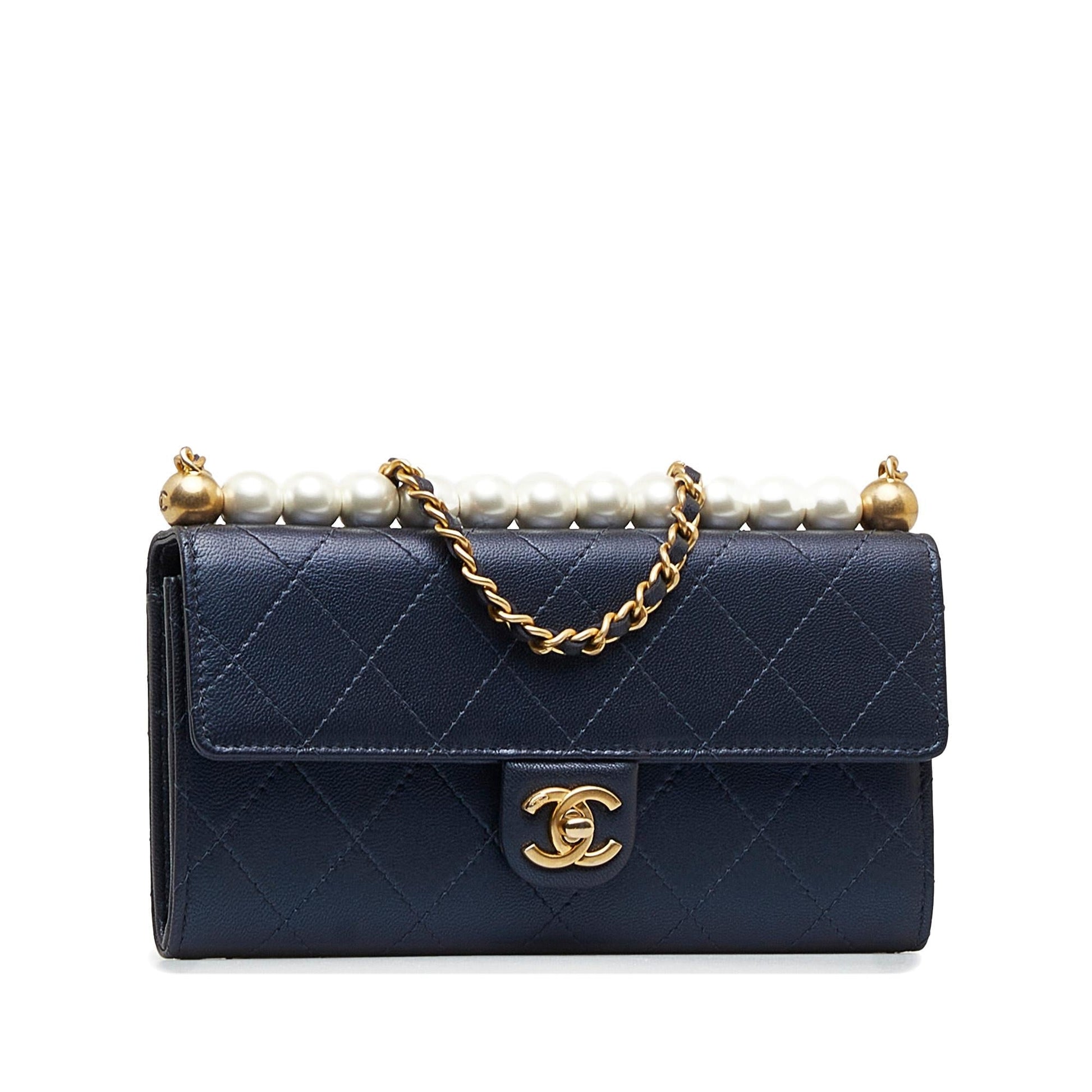 Chanel Goatskin Chic Pearls SHG-6JqQUh Clutch Bag