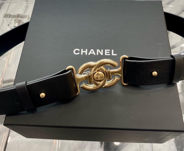 Chanel Interlocking Cc Logo Buckle Leather Belt Bag